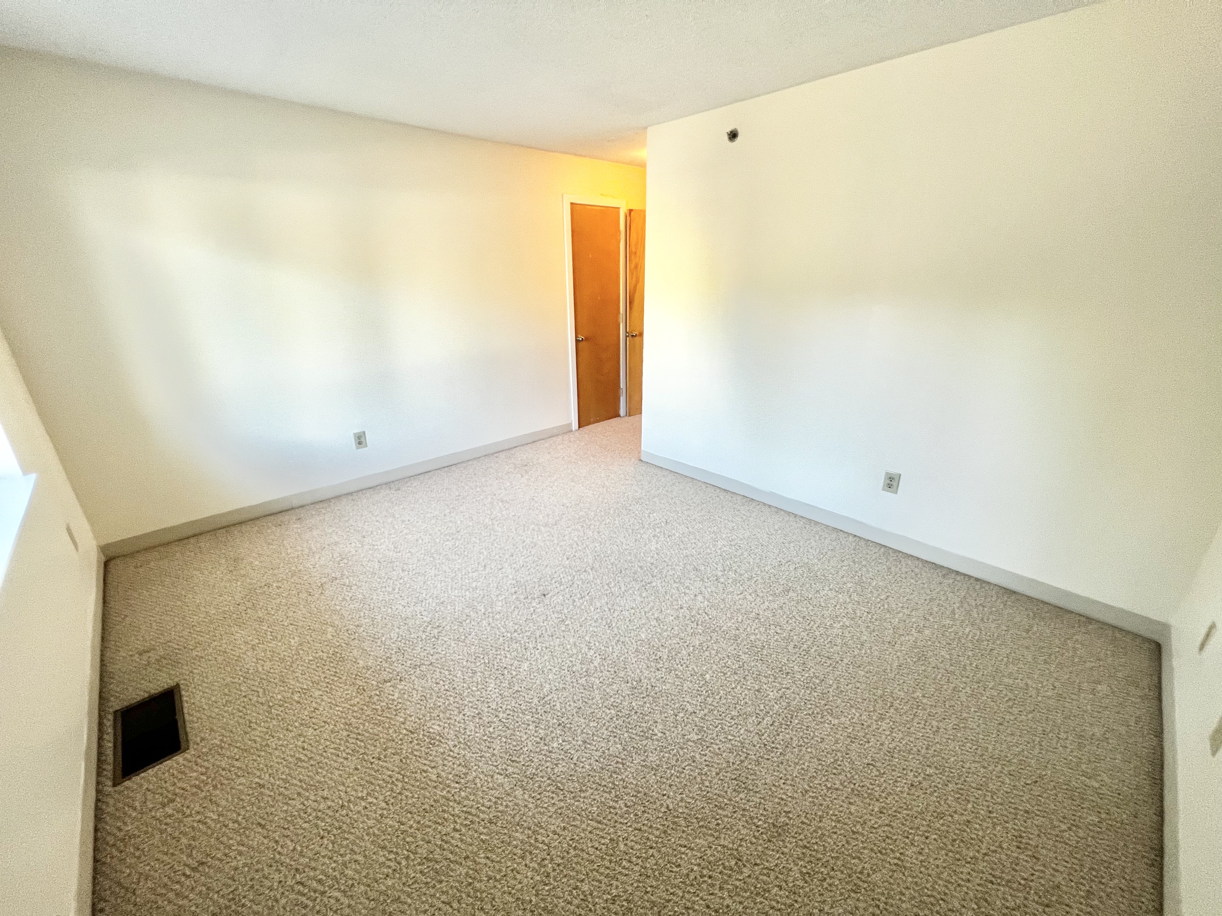 2 bed, 1.5 bath apartment for rent at 140 North Beacon St Unit 4, Brighton — photo 15 of 16