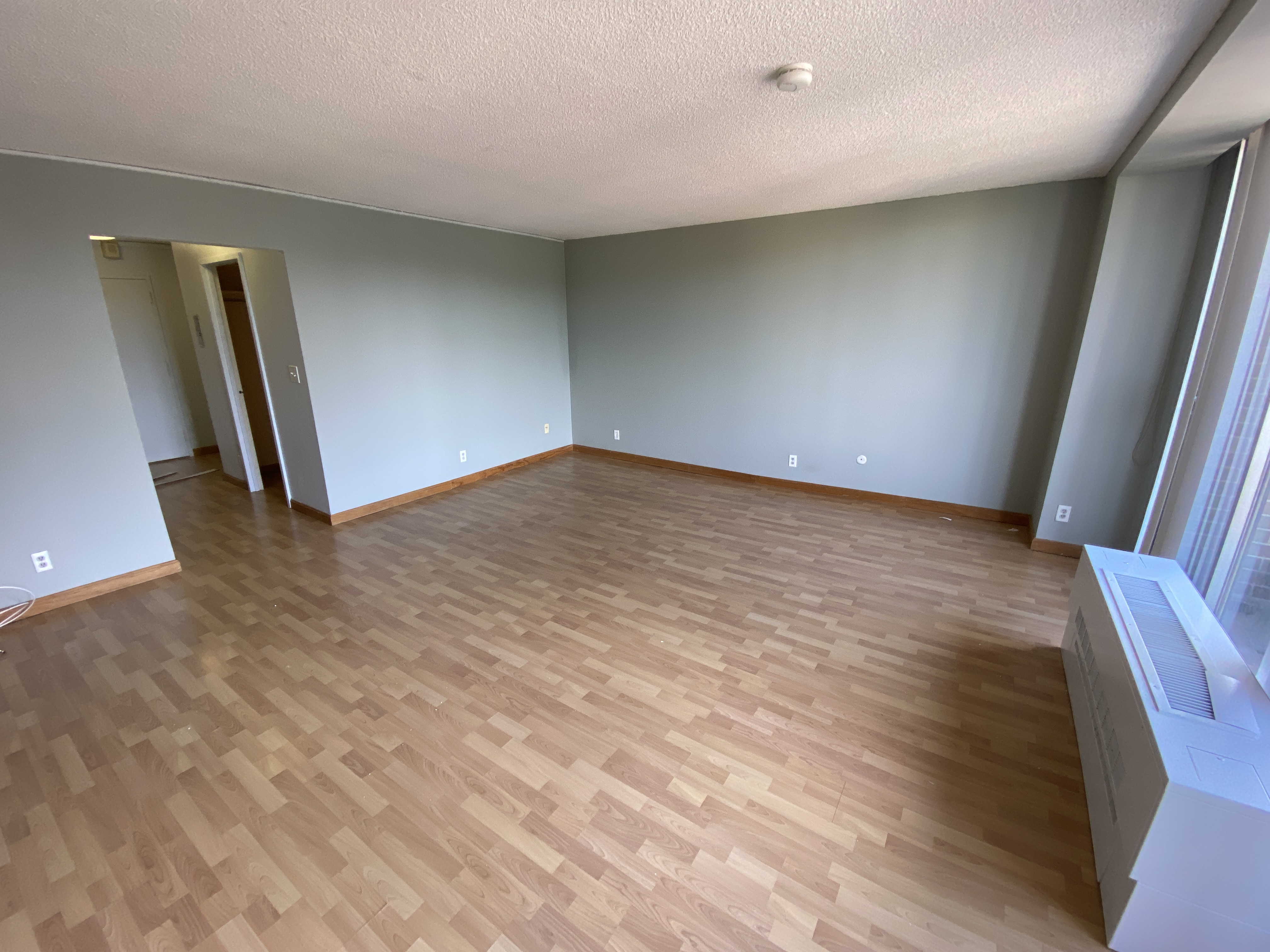 Studio bed, 1 bath apartment for rent at 44 Washington Unit 806, Brookline Village — photo 8 of 10