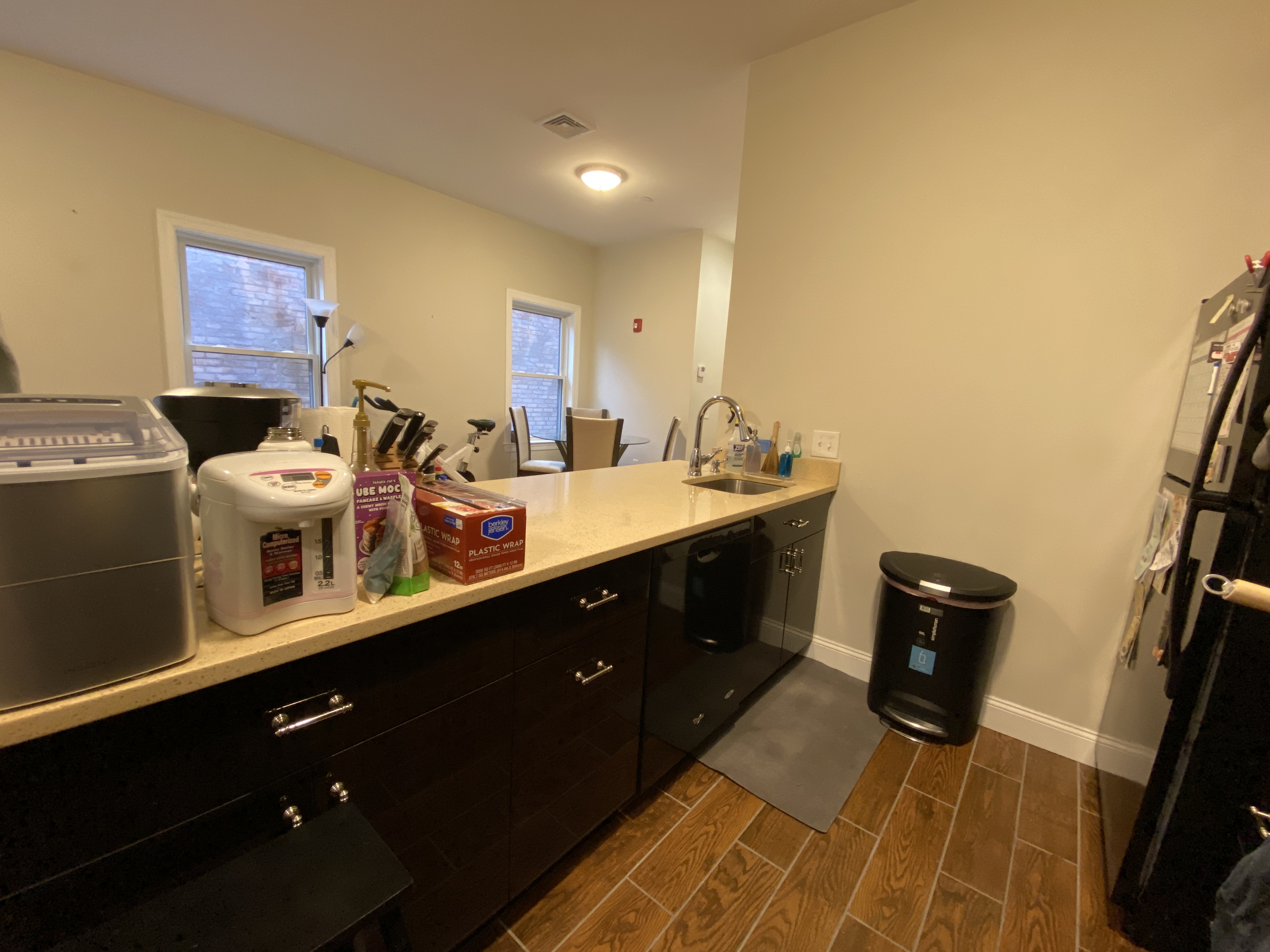 2 bed, 1 bath apartment for rent at 77 Newbury Ave Unit 6, Quincy — photo 6 of 12