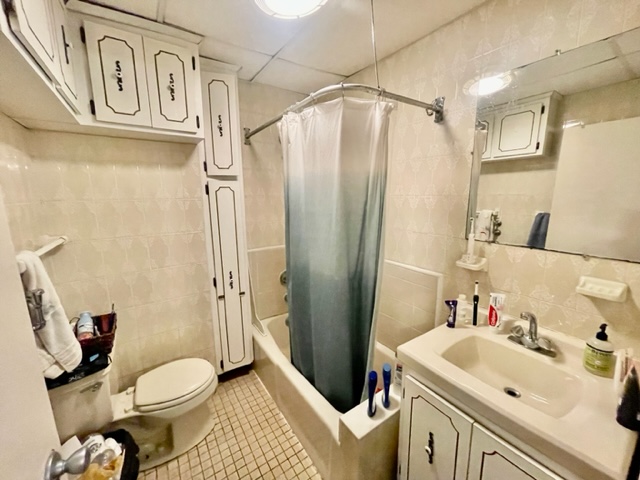 3 bed, 2.5 bath apartment for rent at 2 Michelangelo St Unit 1, North End — photo 10 of 19