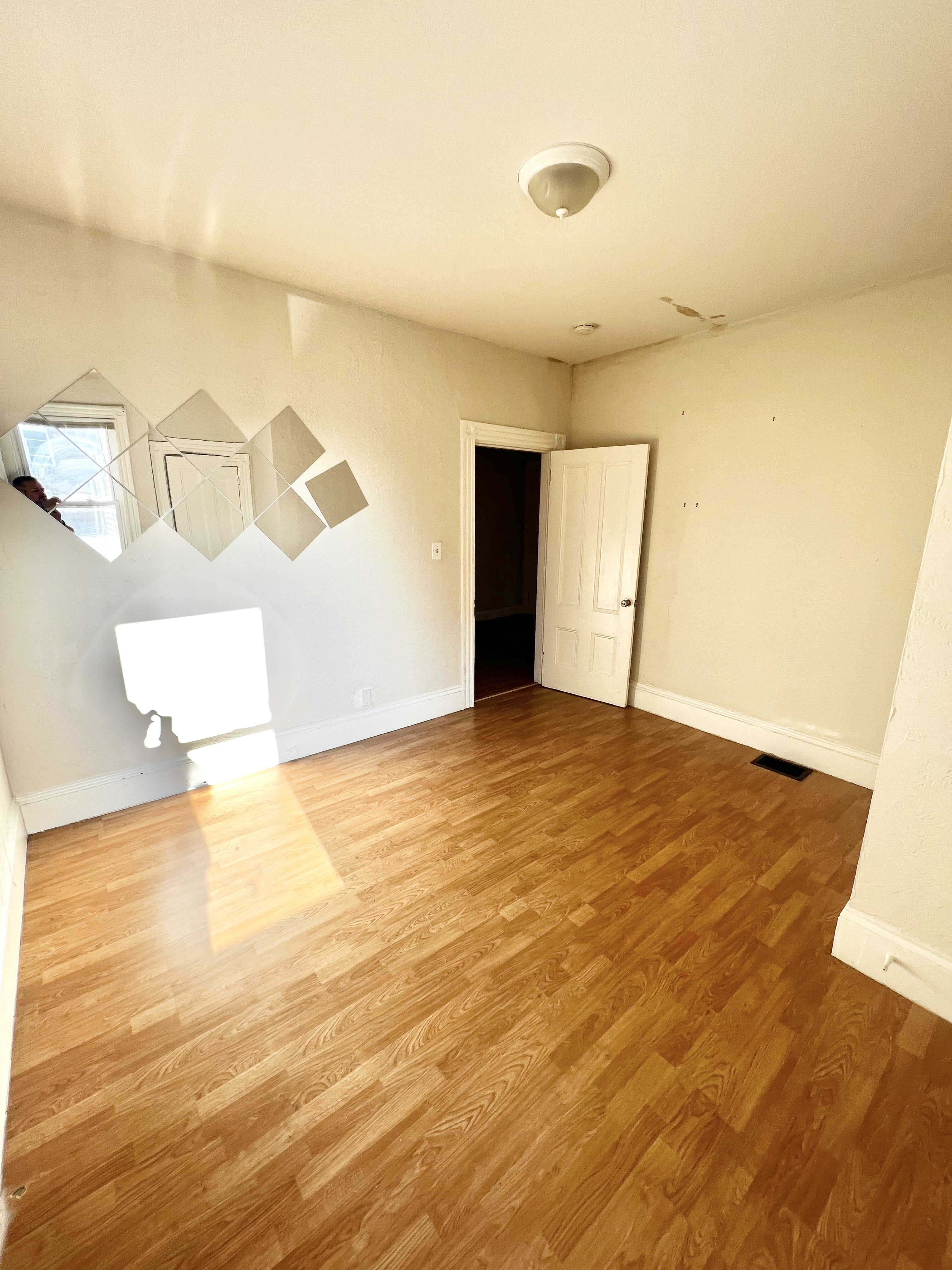 2 bed, 1 bath apartment for rent at 16 Webster Ave Unit 1, Union Square — photo 8 of 10
