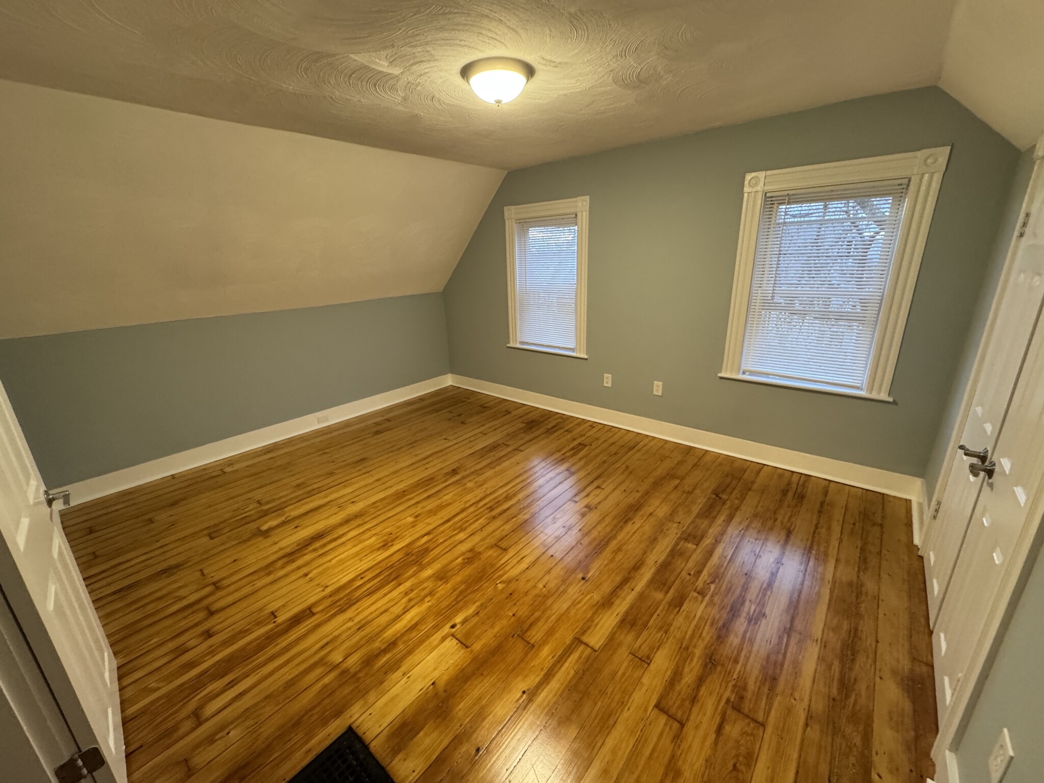 35 Cameron Ave, Teele Square