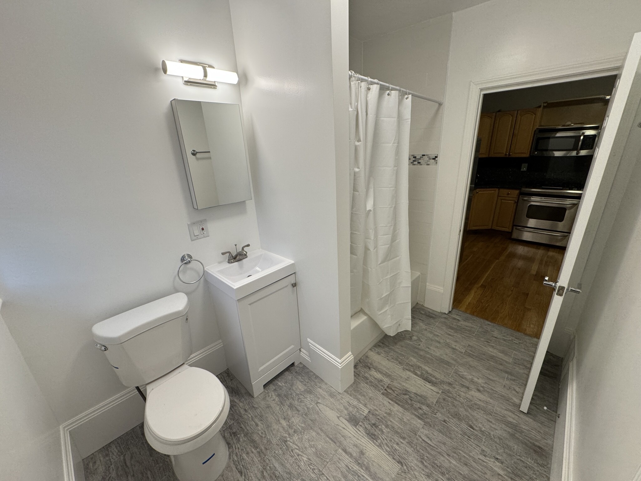 35 Cameron Ave, Teele Square