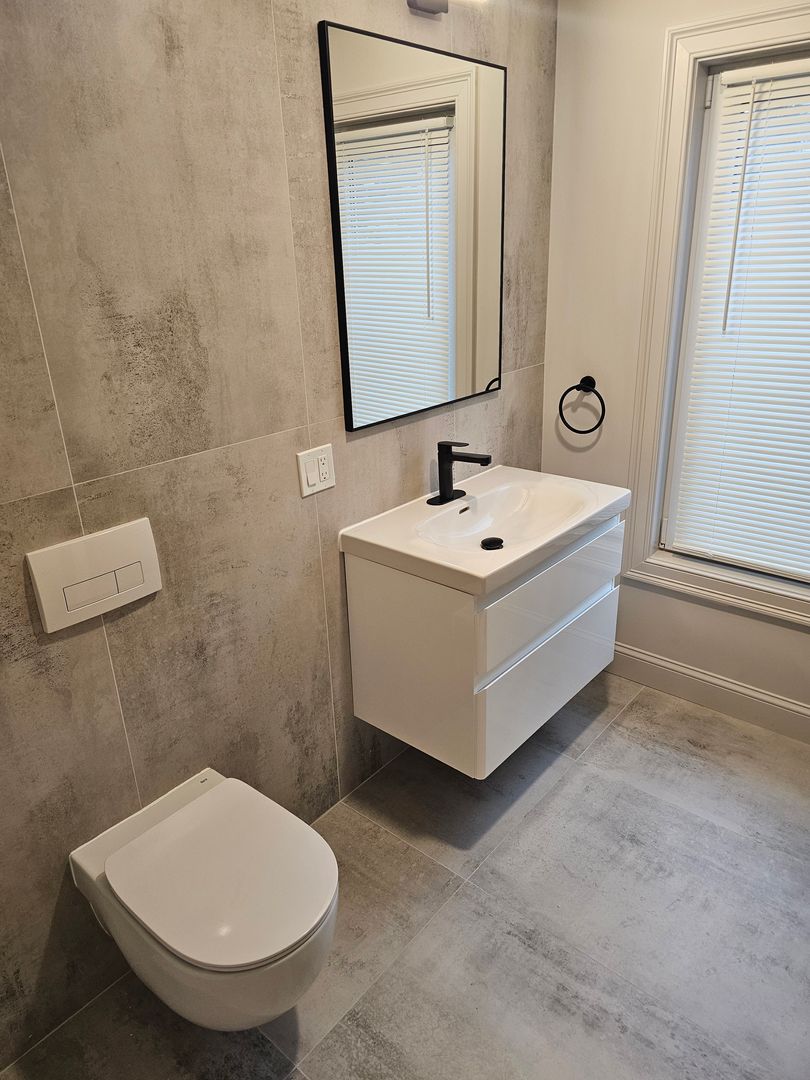 18 Summer St, West Roxbury