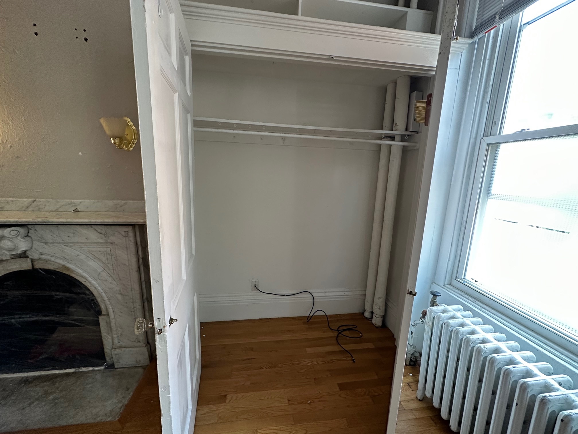 Studio bed, 1 bath apartment for rent at 98 Charles St Unit 5, Beacon Hill — photo 5 of 9
