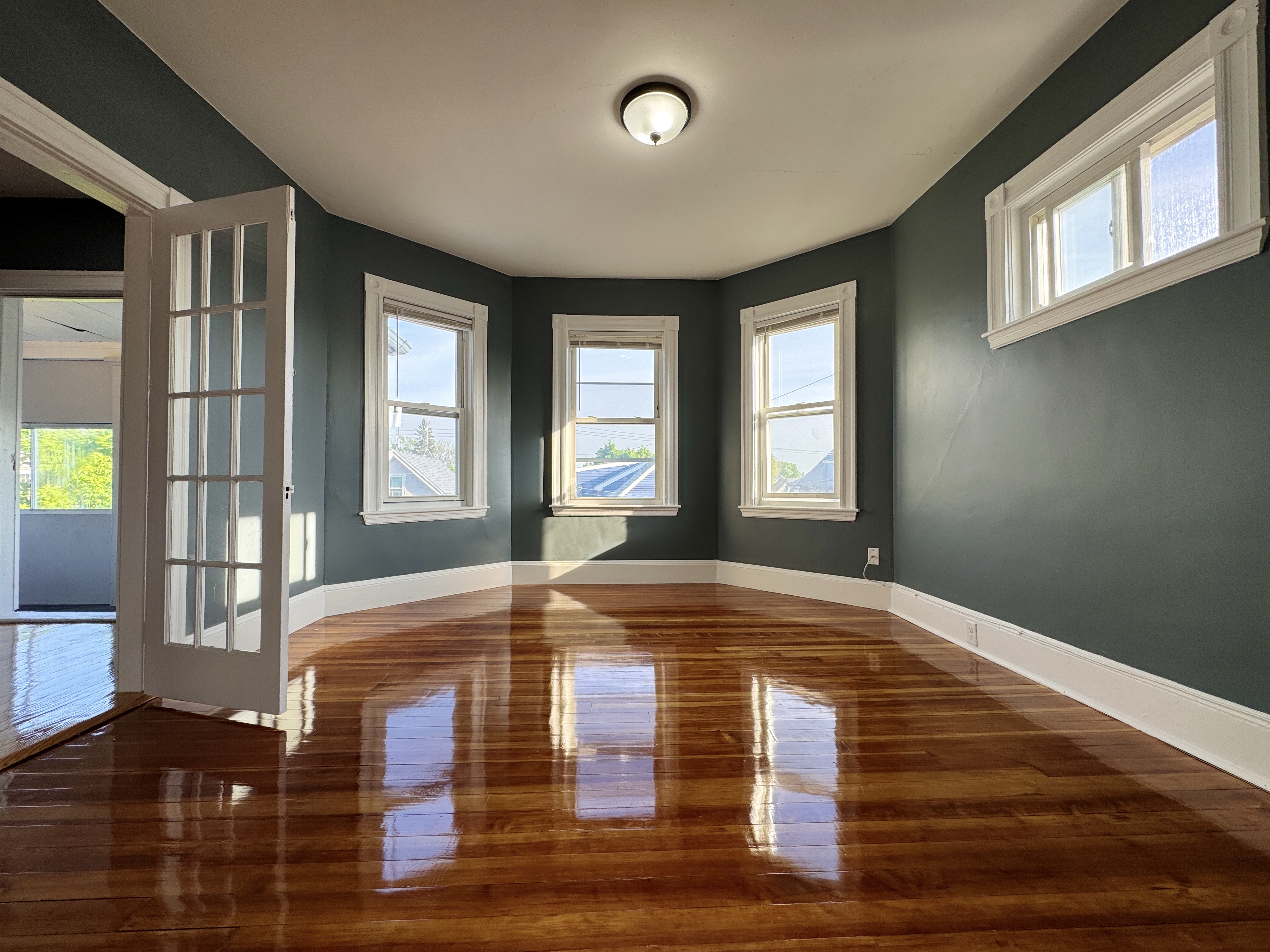 3 bed, 1 bath apartment for rent at 407 Charles St Unit 3, Malden — photo 1 of 12