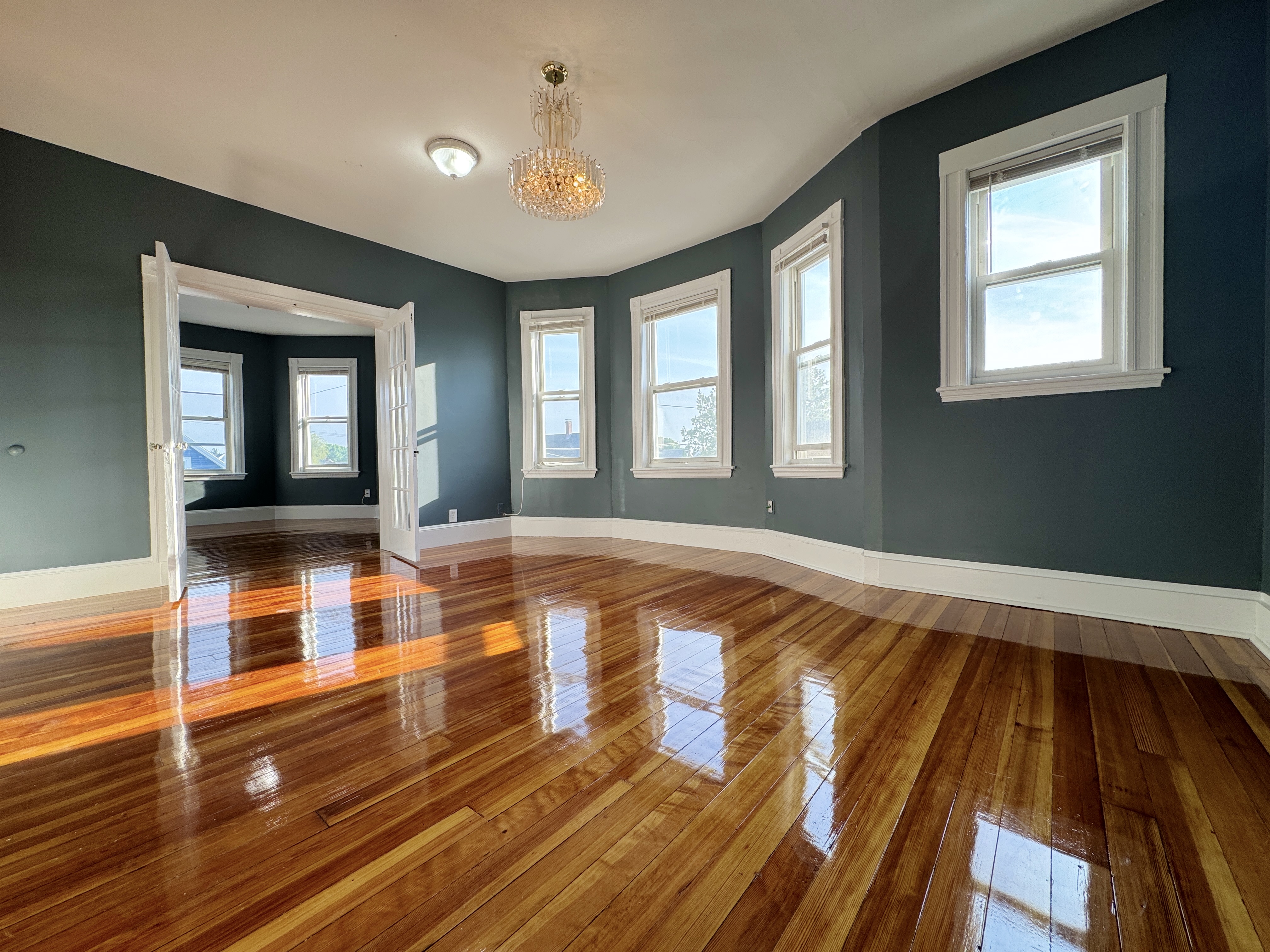 3 bed, 1 bath apartment for rent at 407 Charles St Unit 3, Malden — photo 7 of 12