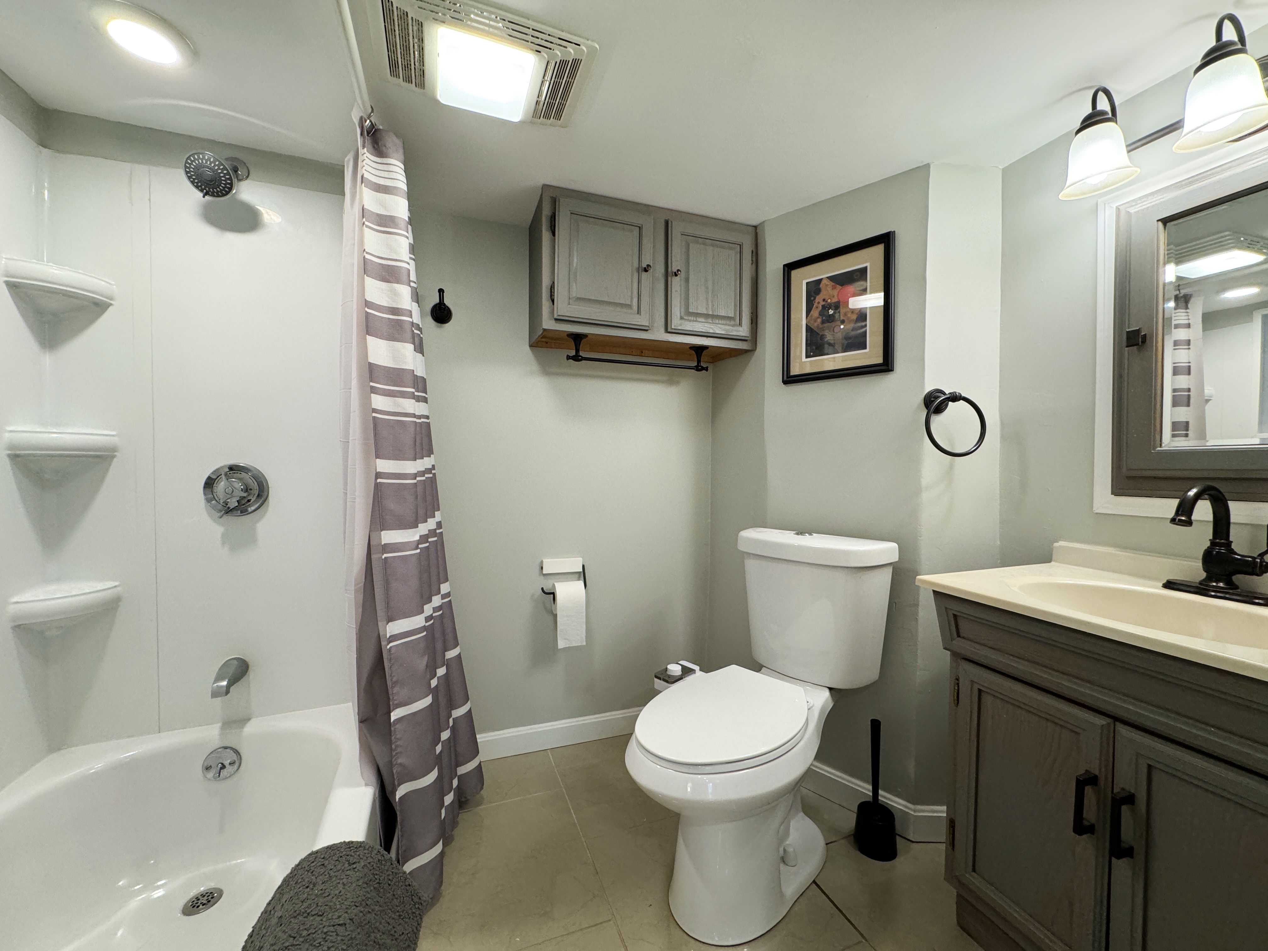 Studio bed, 1 bath apartment for rent at 89 Clinton St Unit B, Chelsea — photo 3 of 13