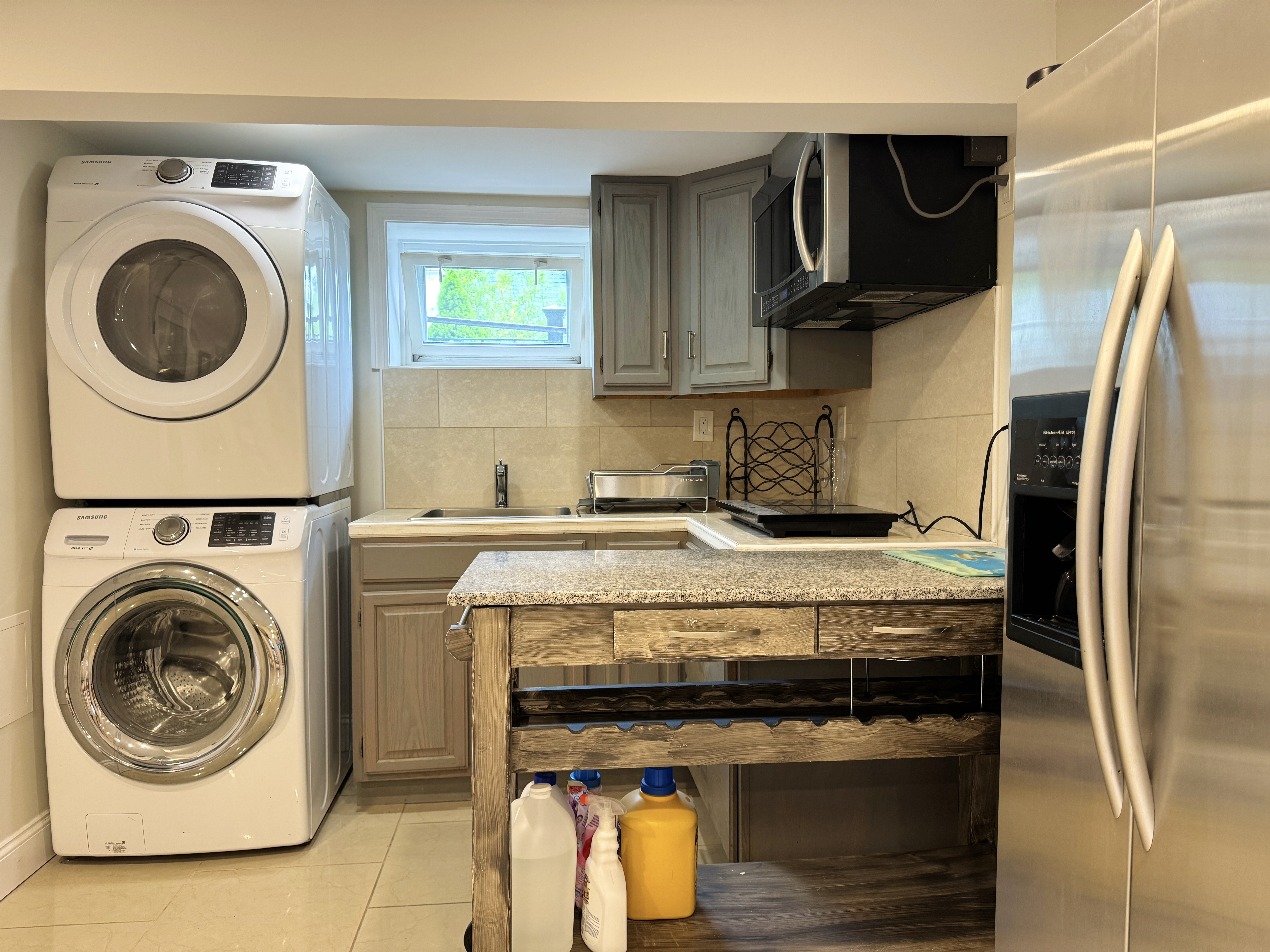 Studio bed, 1 bath apartment for rent at 89 Clinton St Unit B, Chelsea — photo 2 of 13