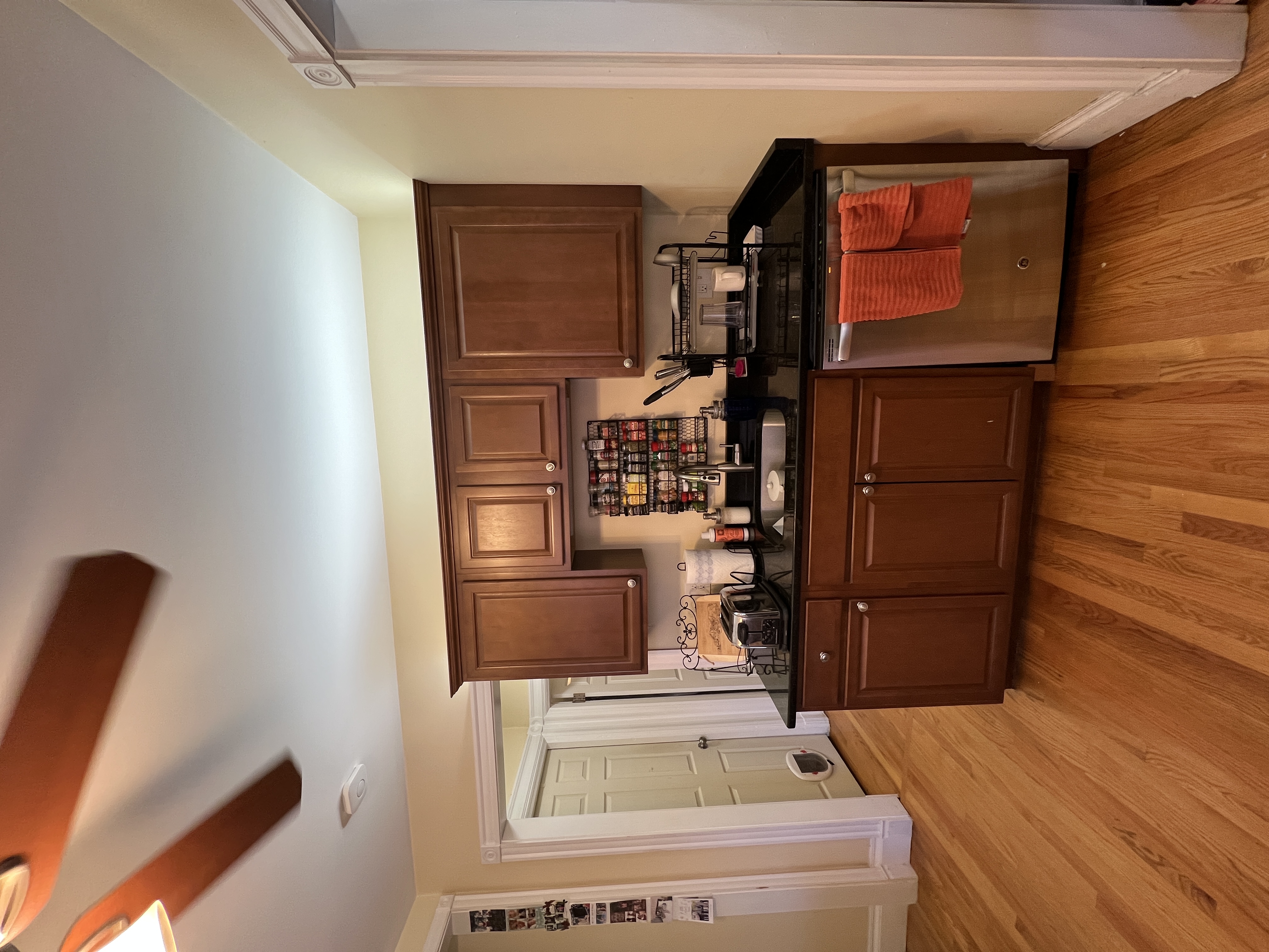 381 Highland Ave, Powder House Square