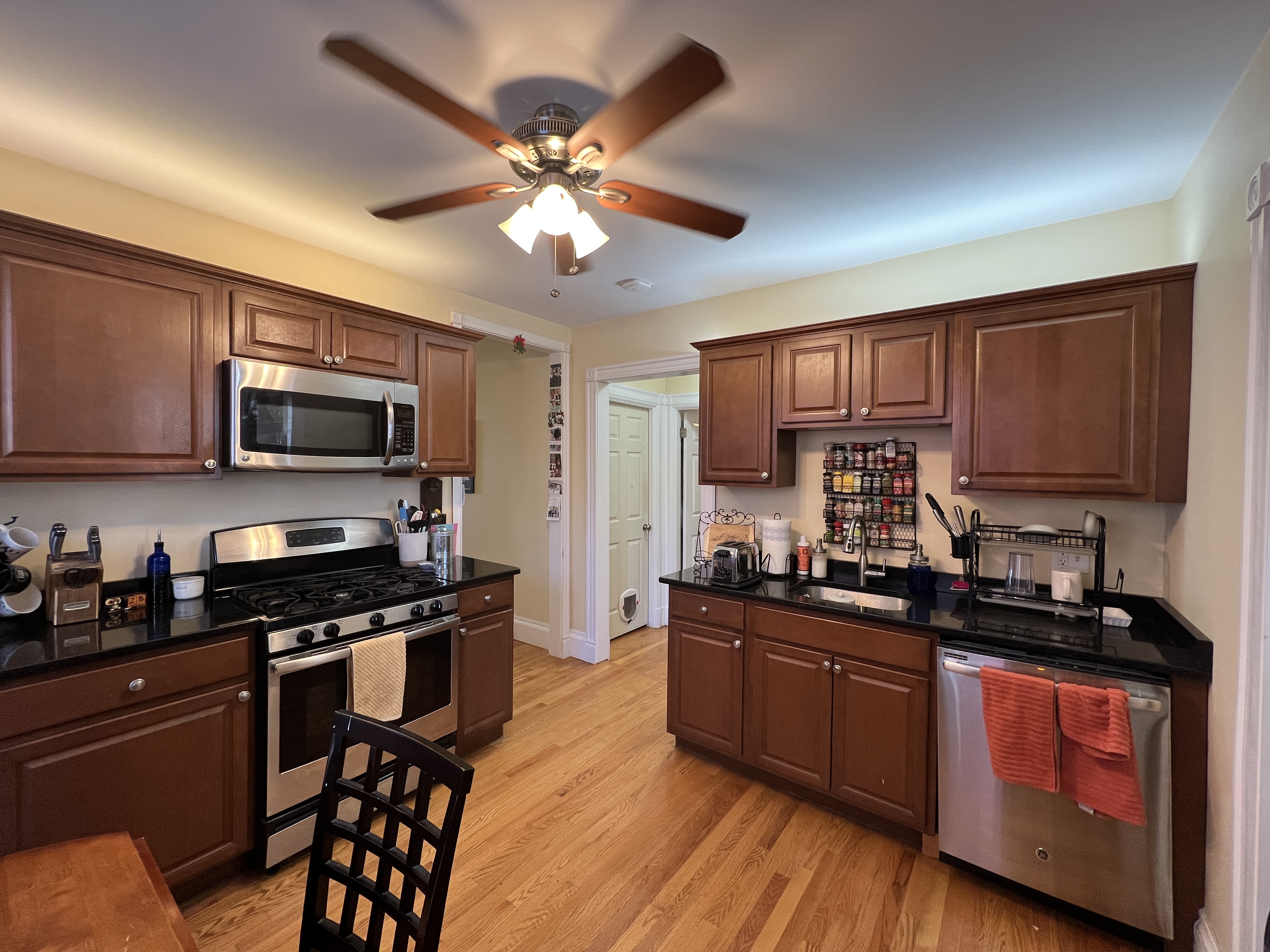 381 Highland Ave, Powder House Square