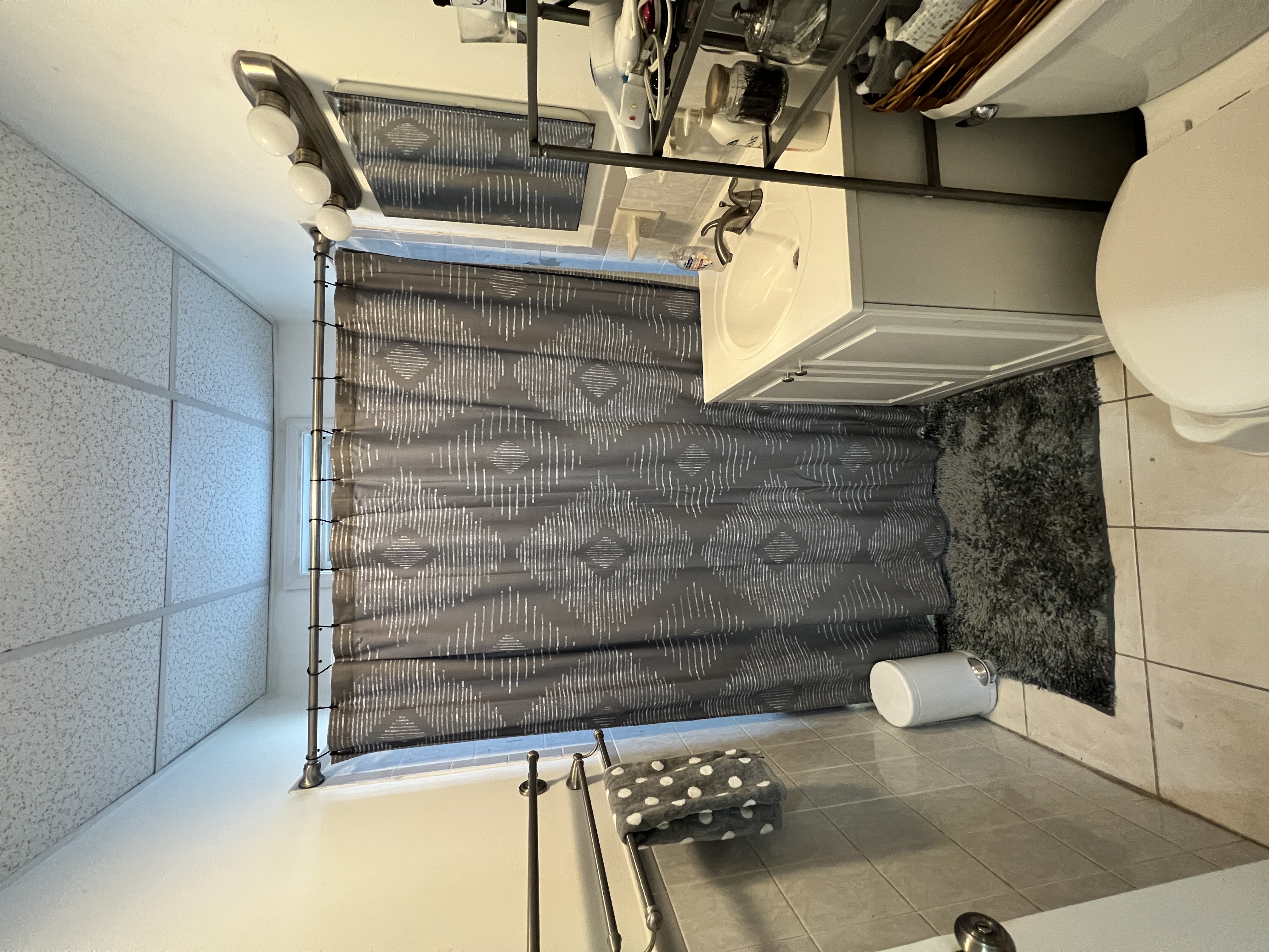 381 Highland Ave, Powder House Square