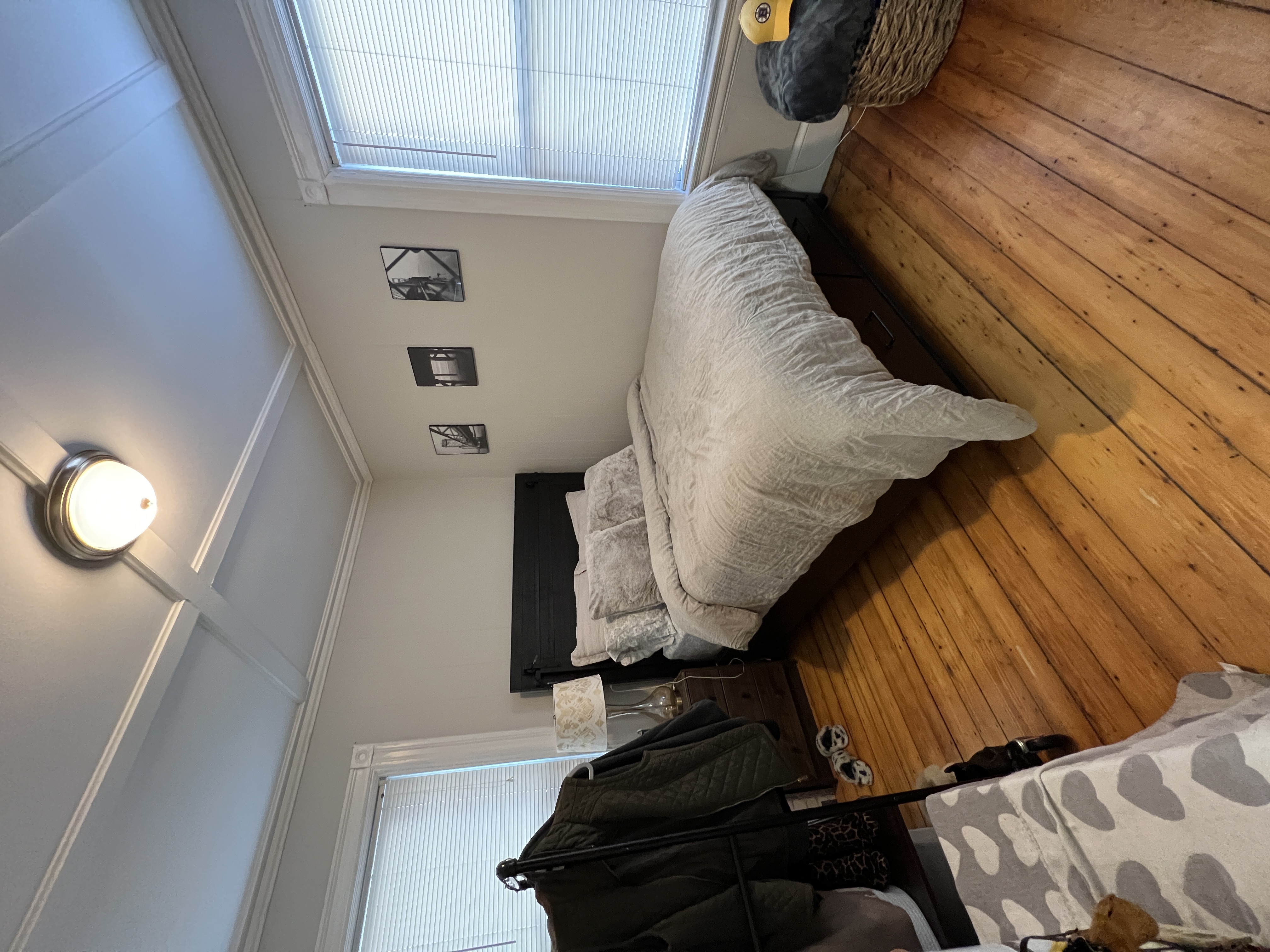 381 Highland Ave, Powder House Square