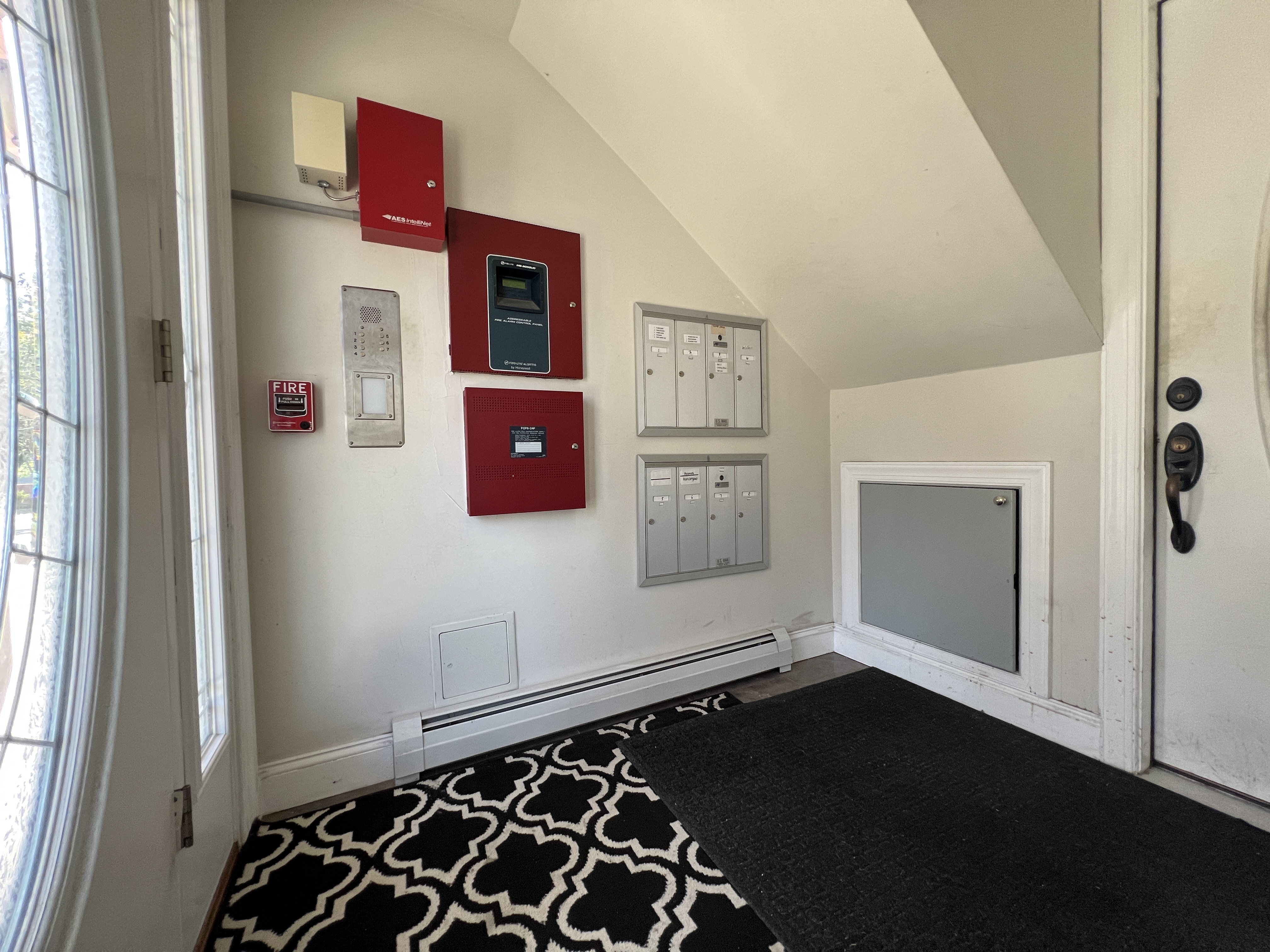 2 bed, 1 bath apartment for rent at 77 Newbury Ave Unit 4, North Quincy — photo 13 of 16