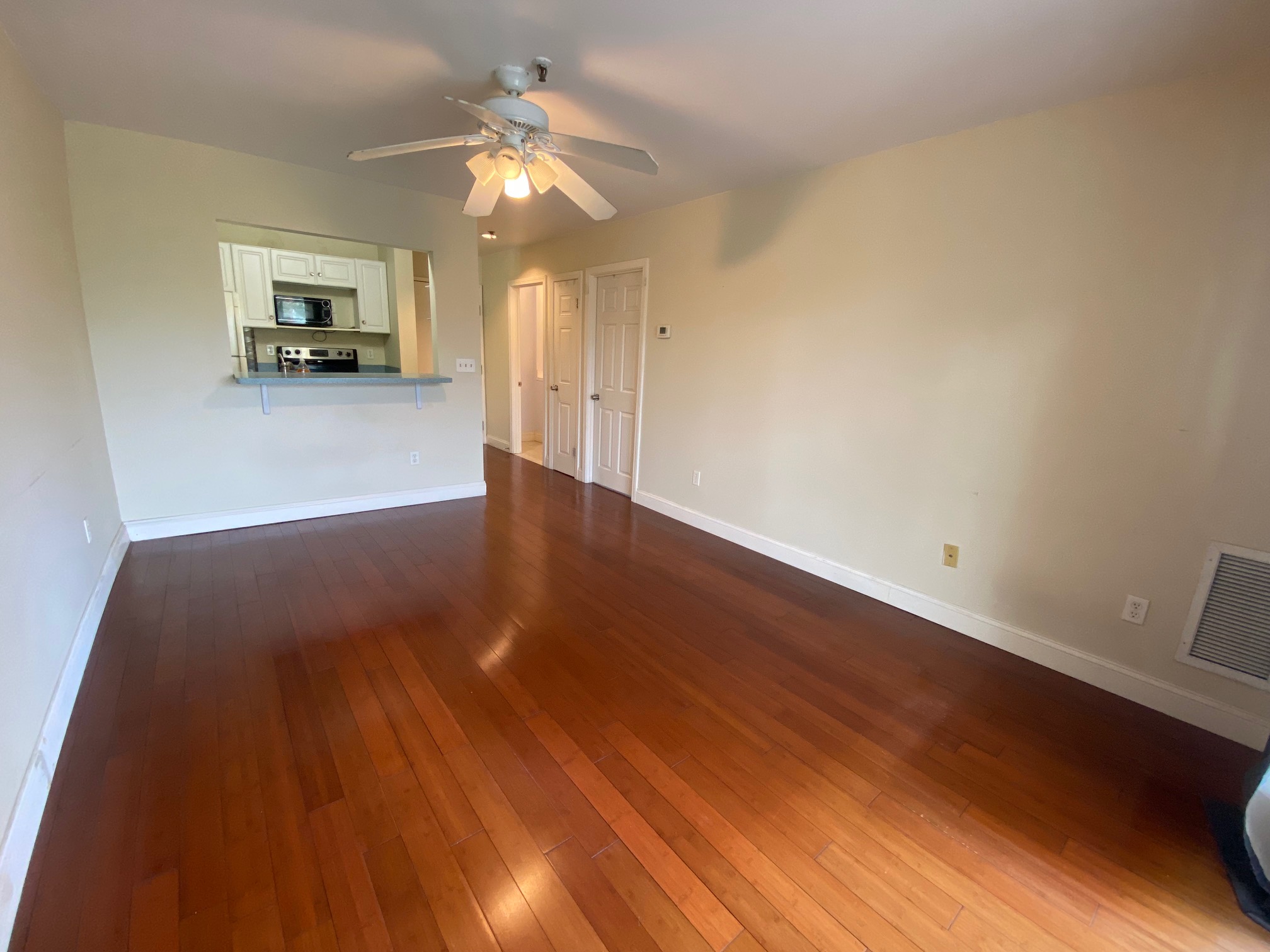 1 bed, 1 bath apartment for rent at 133 Commander Shea Blvd Unit 402, Dorchester — photo 5 of 19