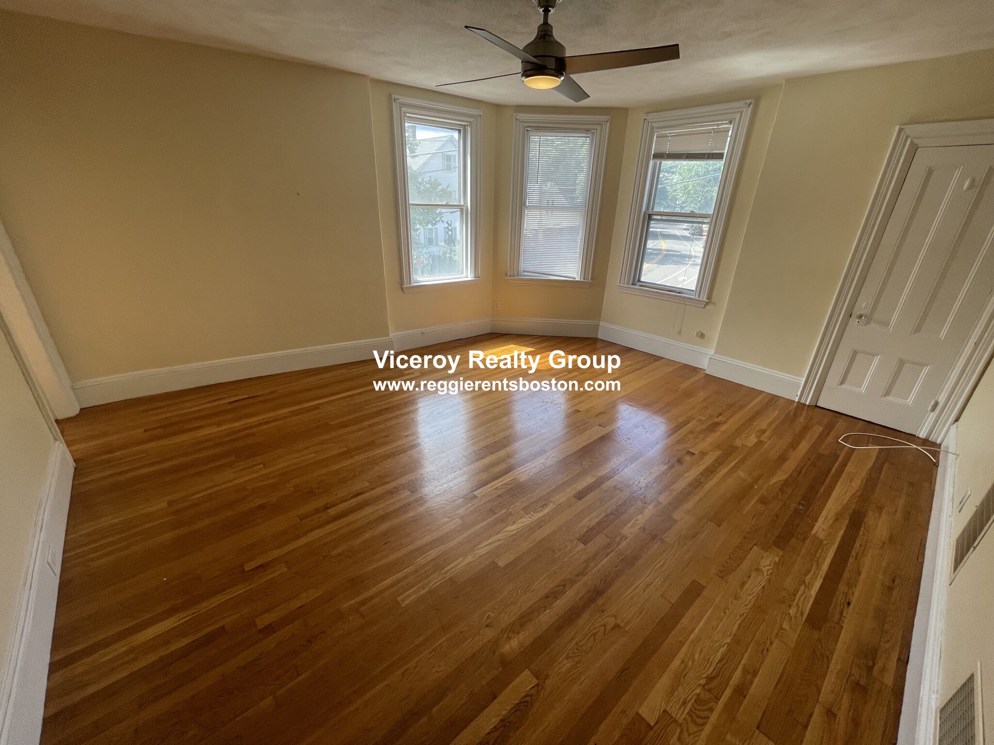 234 Cypress St, Brookline
