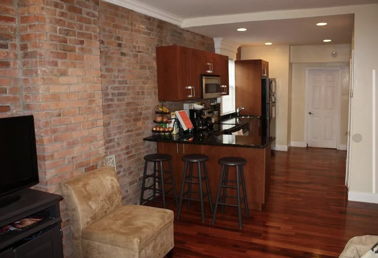 9 Warwick St, Roxbury