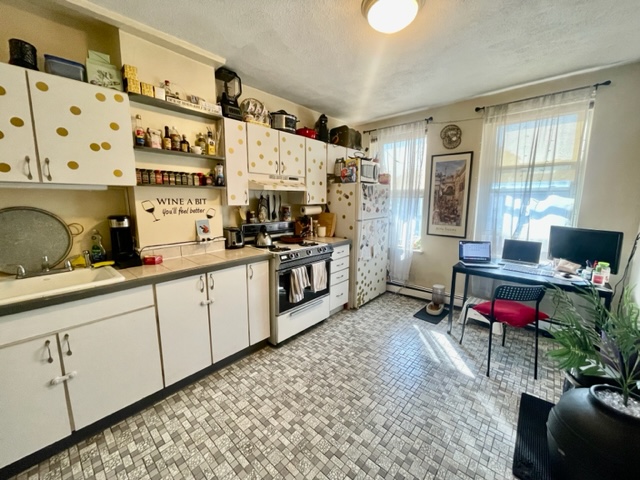 1 bed, 1 bath apartment for rent at 2 Michelangelo St Unit 4, North End — photo 5 of 12