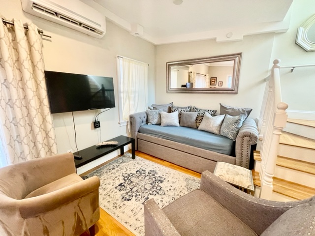 1 bed, 1 bath apartment for rent at 17 Clark St Unit 6, North End — photo 5 of 15