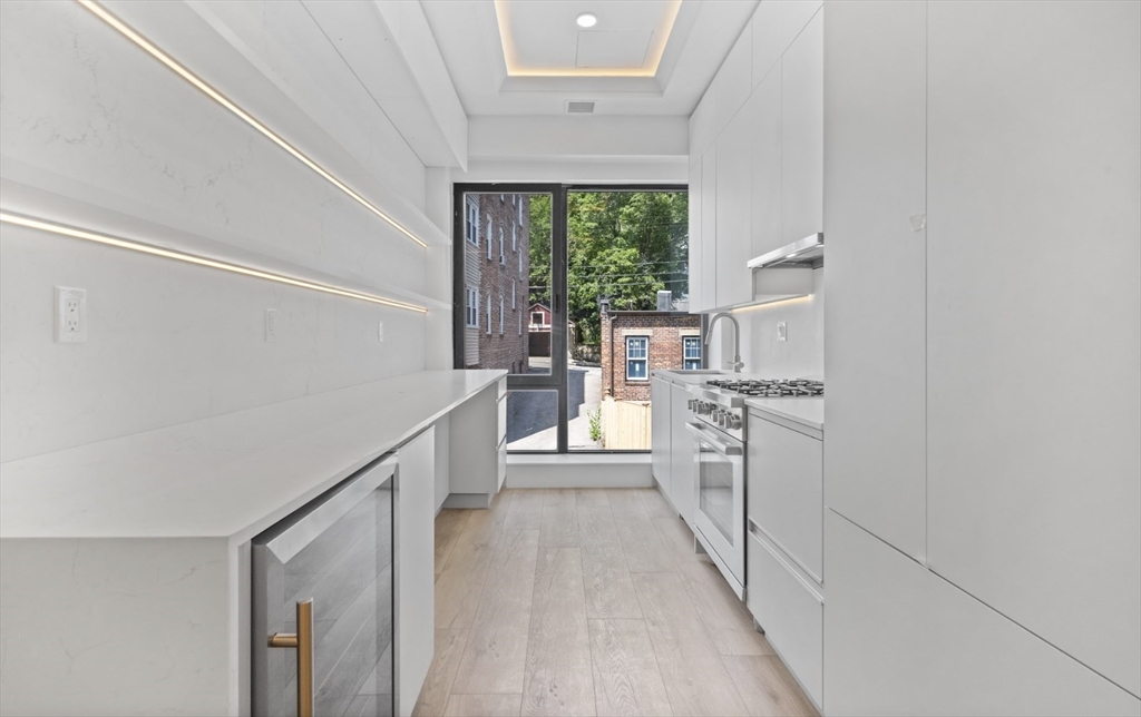 1578 Beacon St, Corey Hill