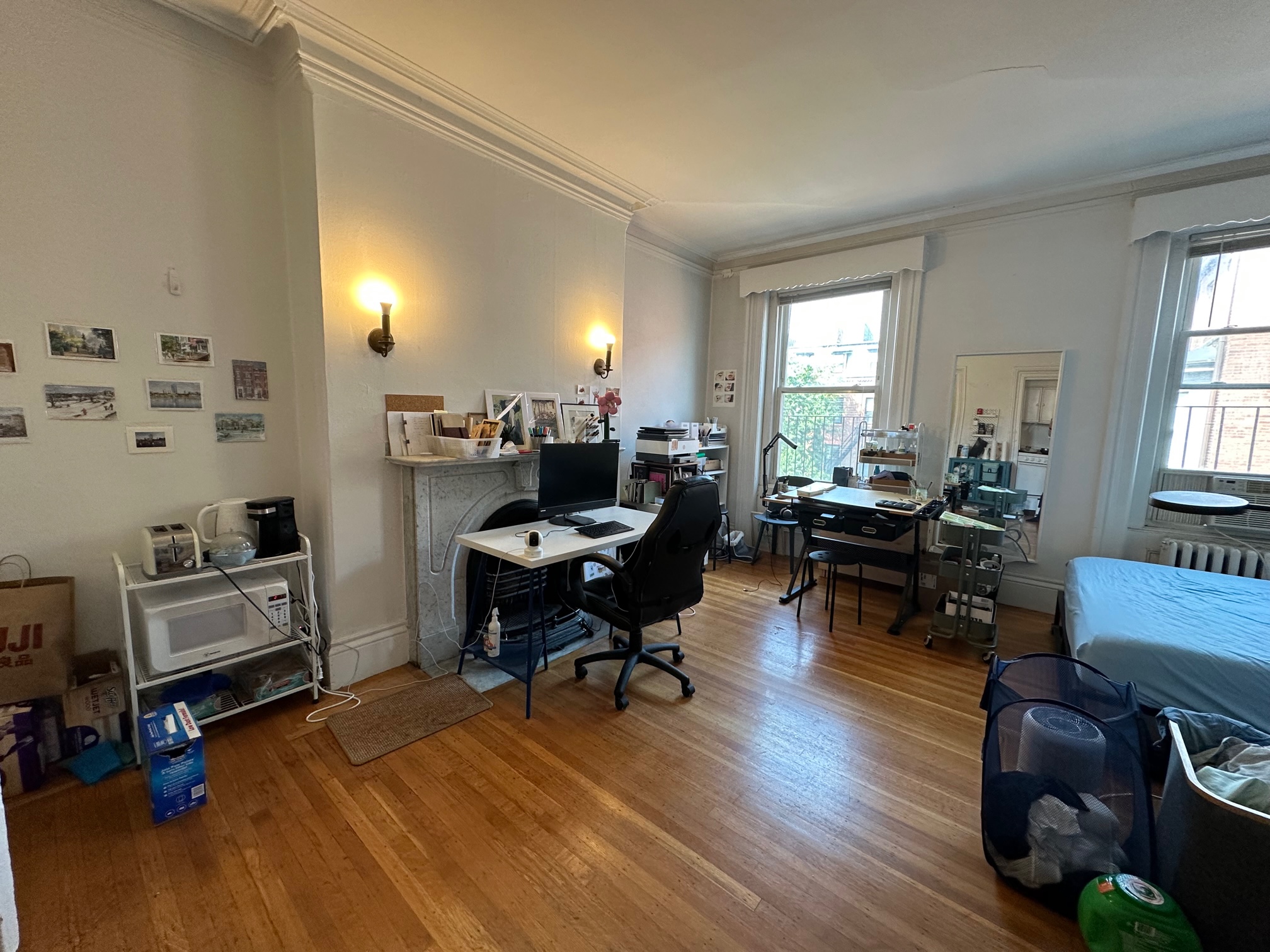 Studio bed, 1 bath apartment for rent at 98 Charles St Unit 8, Beacon Hill — photo 6 of 11