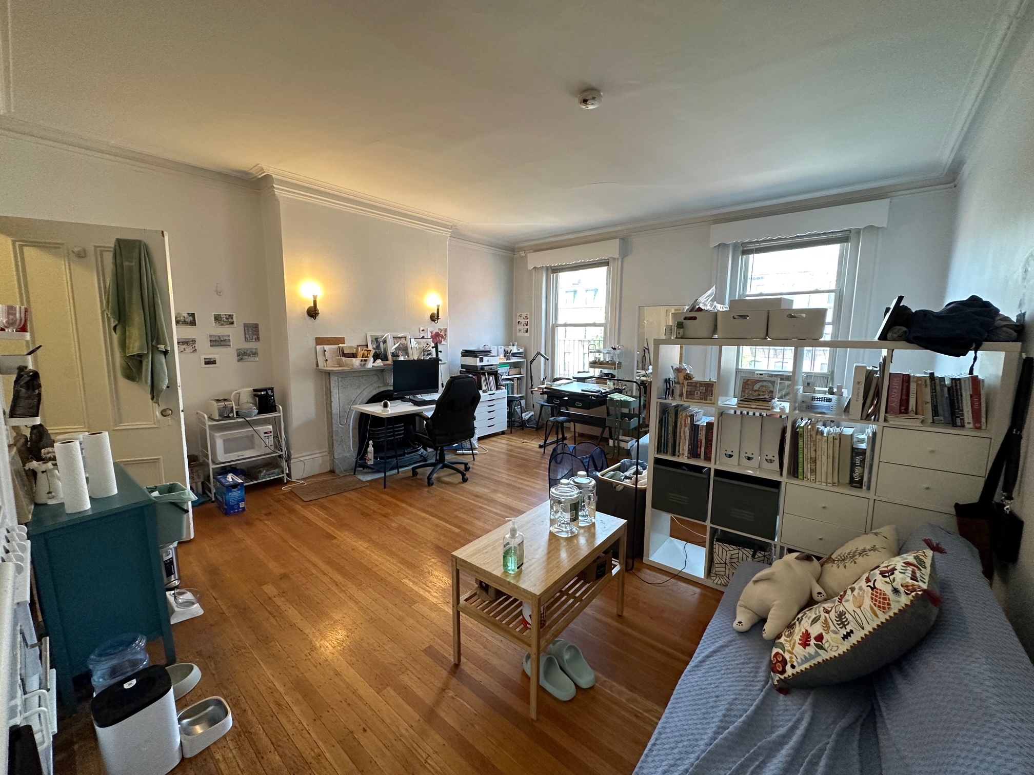 Studio bed, 1 bath apartment for rent at 98 Charles St Unit 8, Beacon Hill — photo 7 of 11