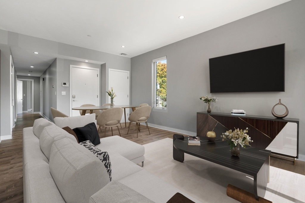 17 Ash St, South Side