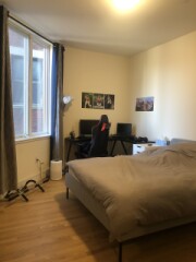 877 Beacon St, Fenway