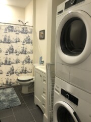 877 Beacon St, Fenway