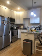 877 Beacon St, Fenway