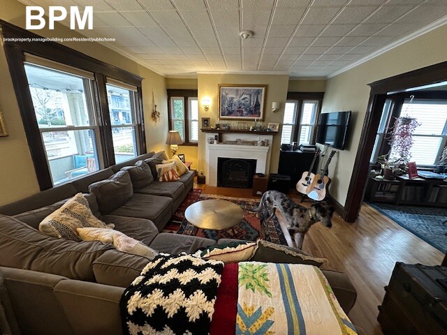 92 Perkins St, Jamaica Plain