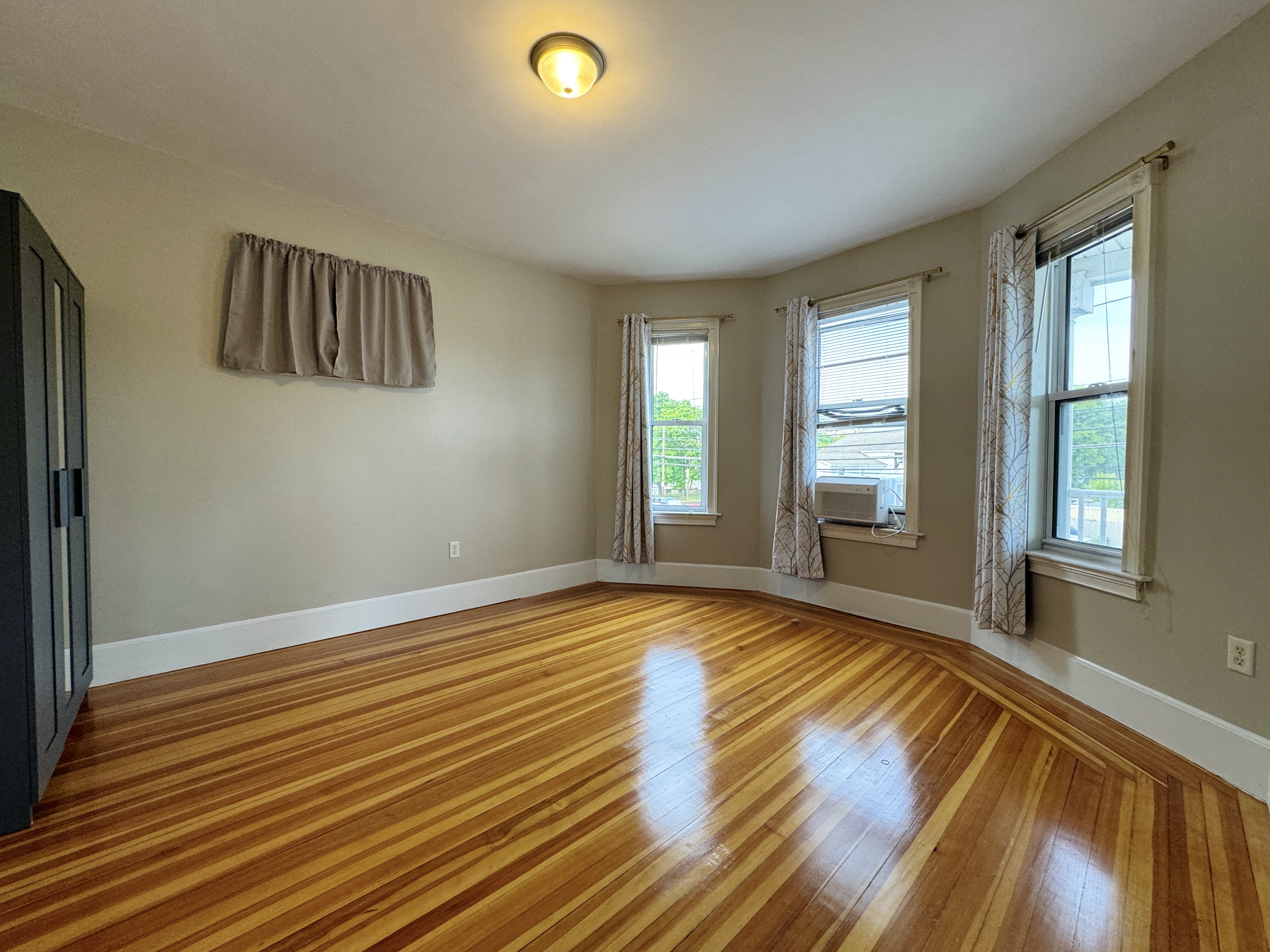 2 bed, 1 bath apartment for rent at 258 Broadway Unit 2, Malden — photo 6 of 14
