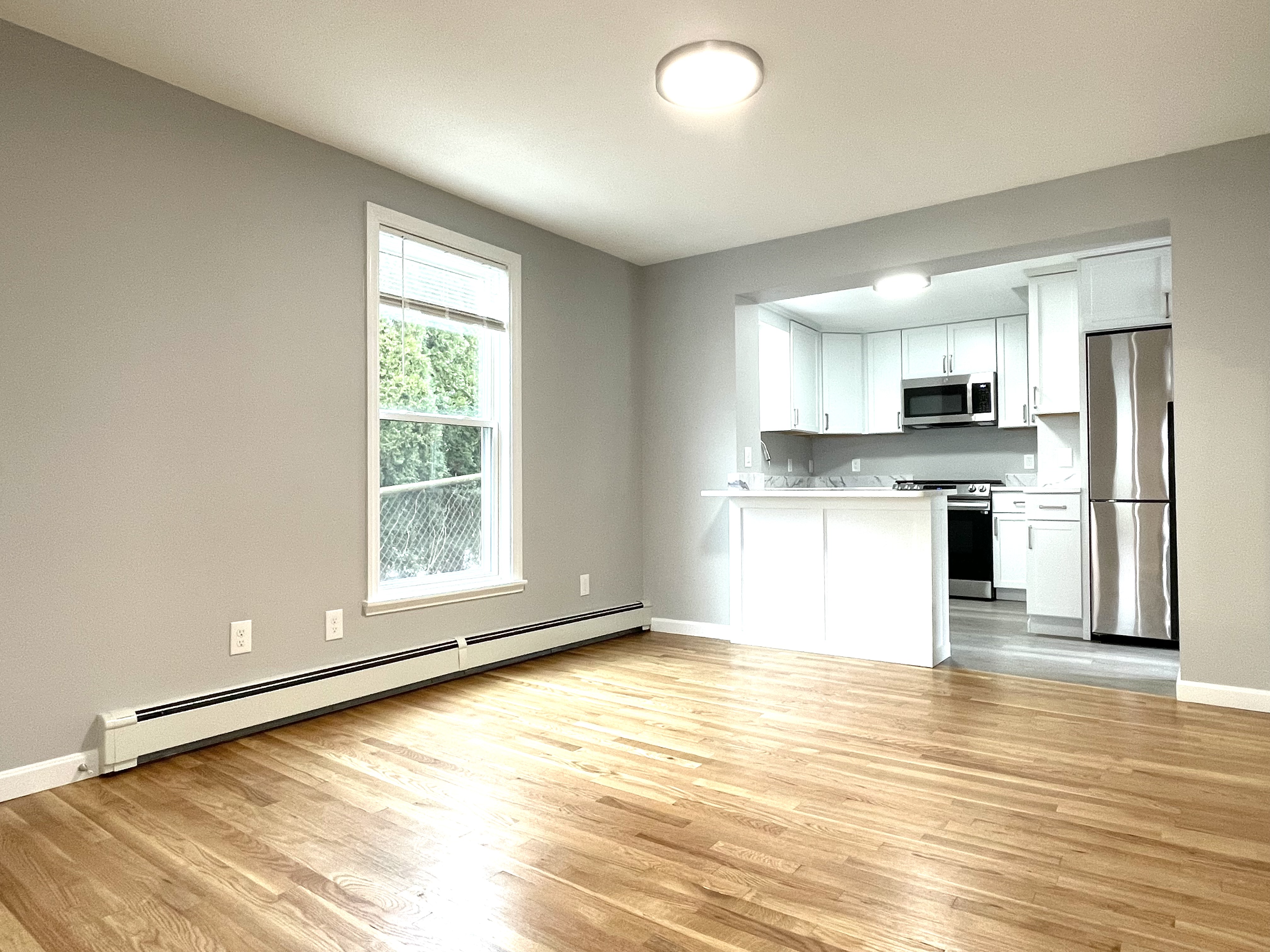 2 bed, 1 bath apartment for rent at 6 Hudson St Unit 1, Watertown Square — photo 5 of 15