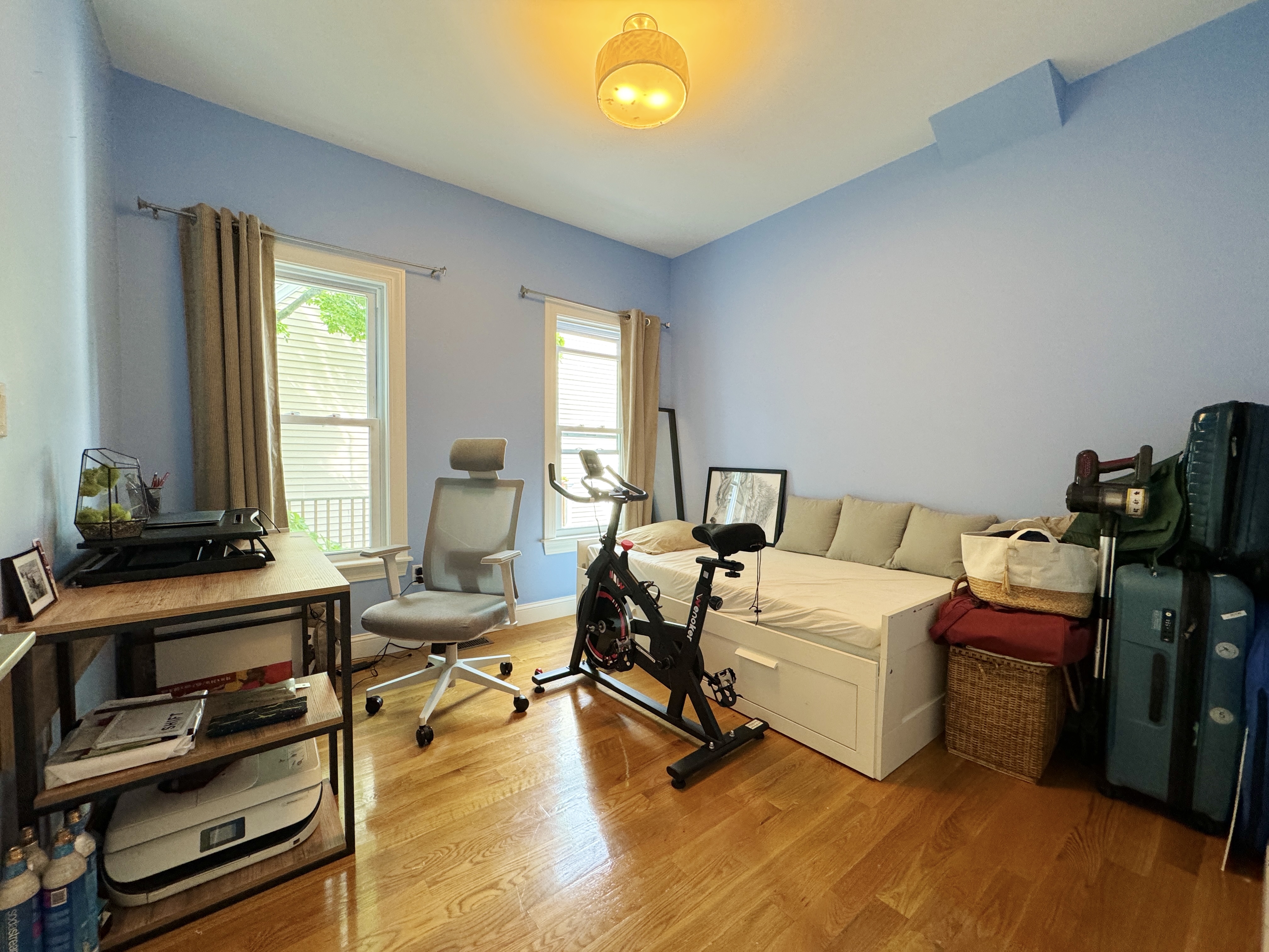 3 bed, 2 bath apartment for rent at 200 Willow Ave Unit 2, Powder House Square — photo 12 of 17