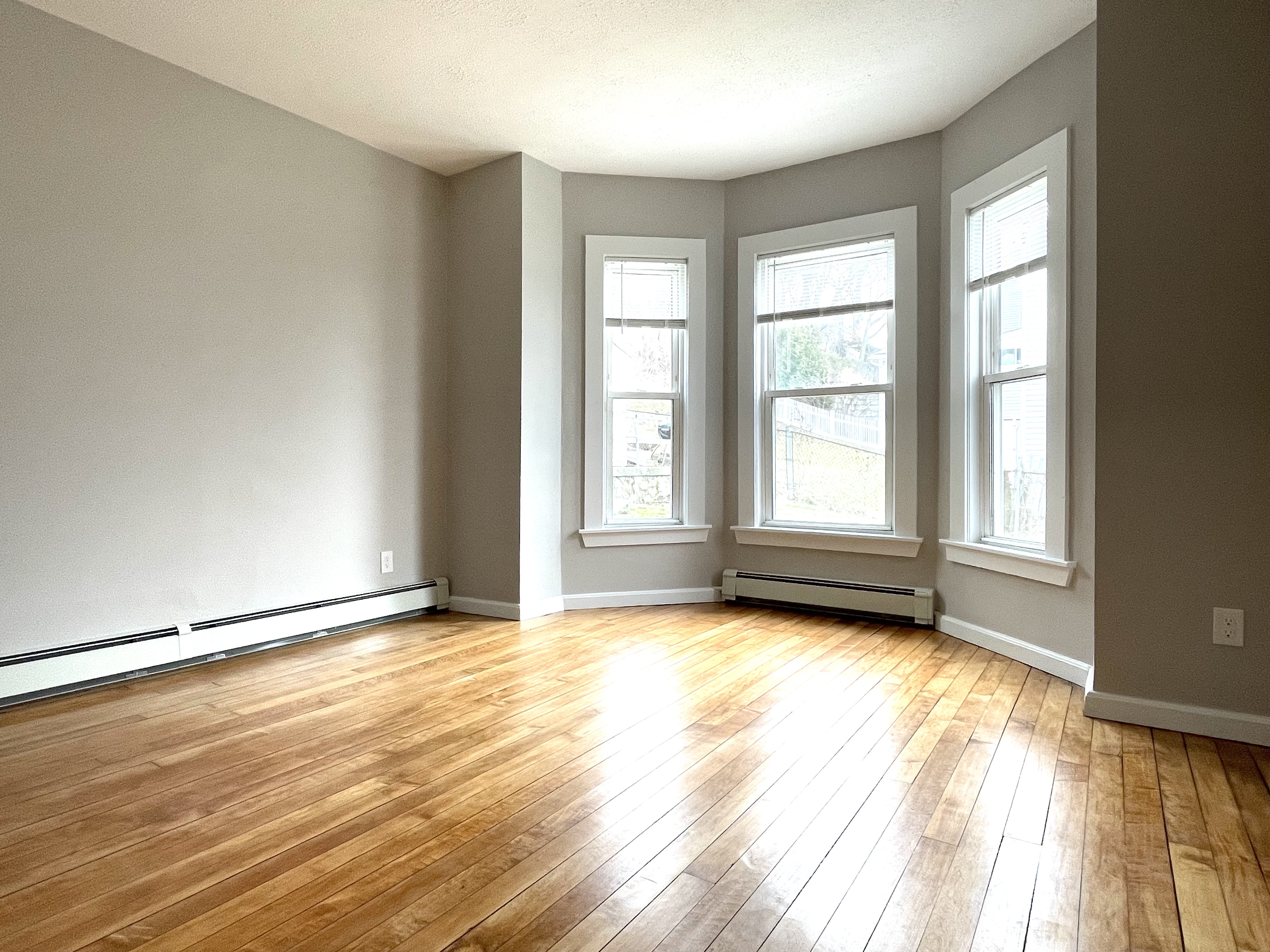 2 bed, 1 bath apartment for rent at 6 Hudson St Unit 1, Watertown Square — photo 12 of 15