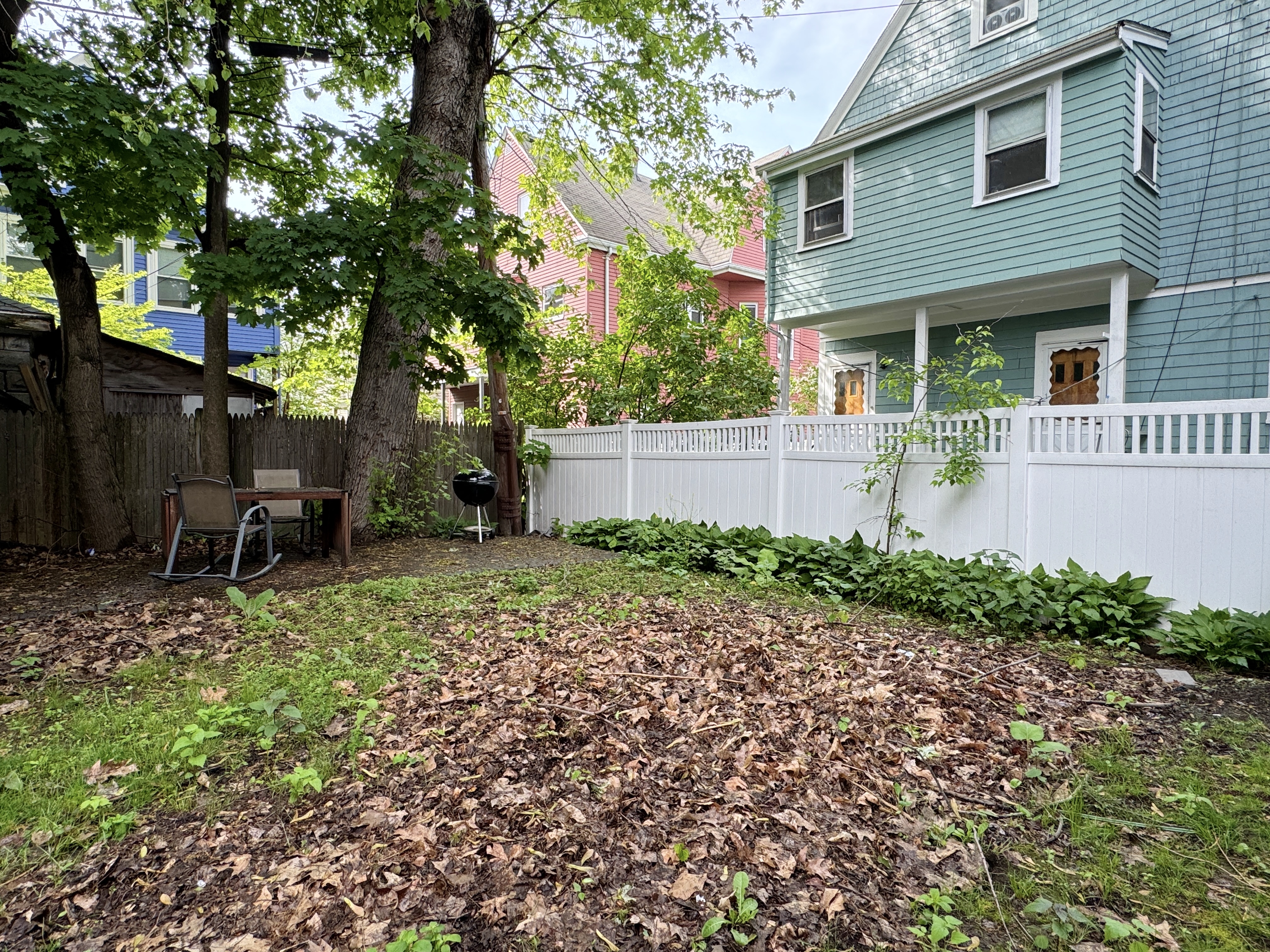3 bed, 2 bath apartment for rent at 200 Willow Ave Unit 2, Powder House Square — photo 15 of 17