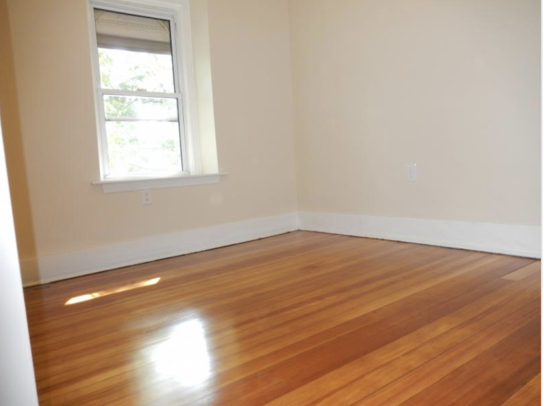 16 Cobden St, Roxbury