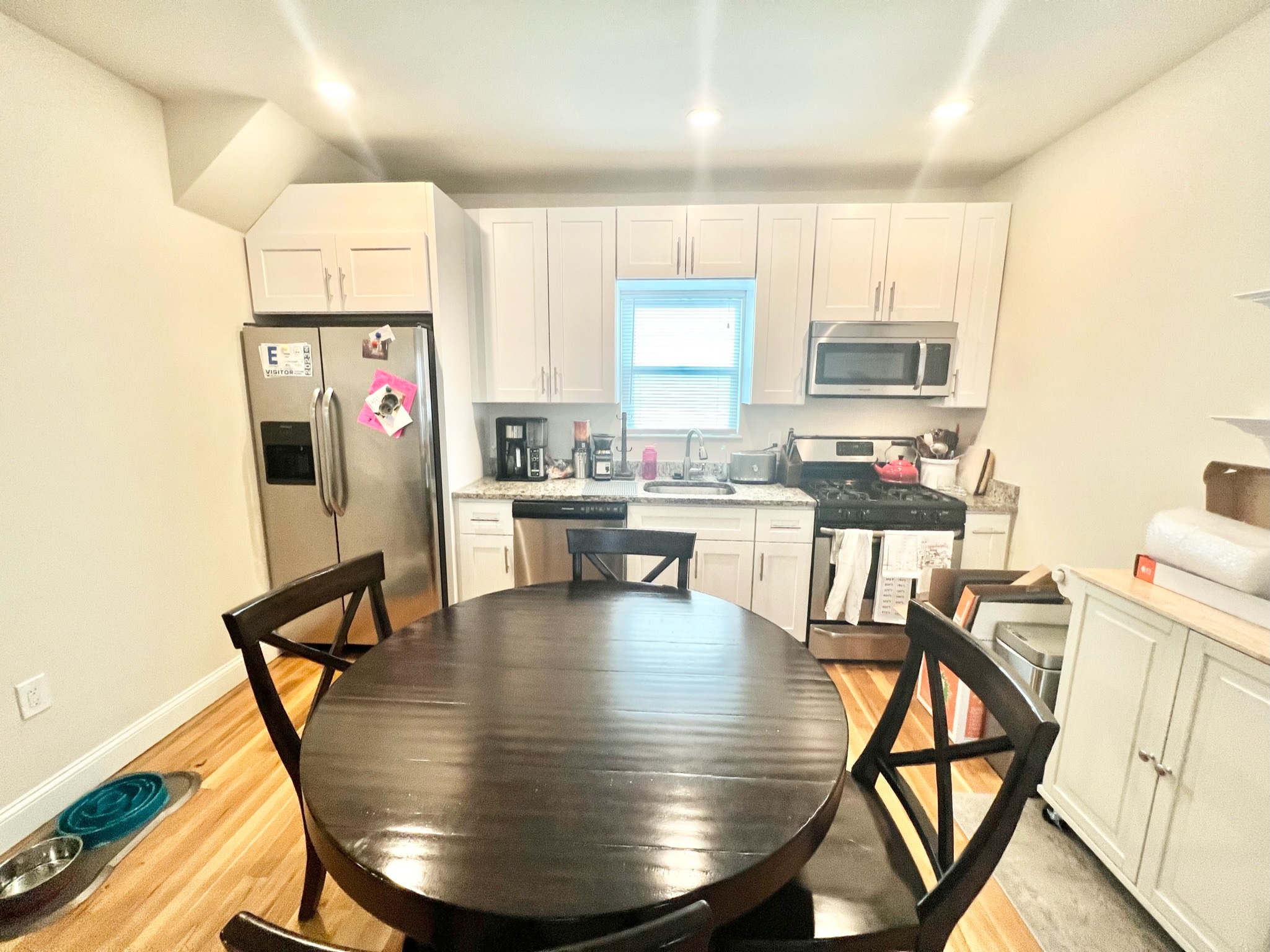 3 bed, 1.5 bath apartment for rent at 9 Greenville St Unit 2, Prospect Hill — photo 1 of 28