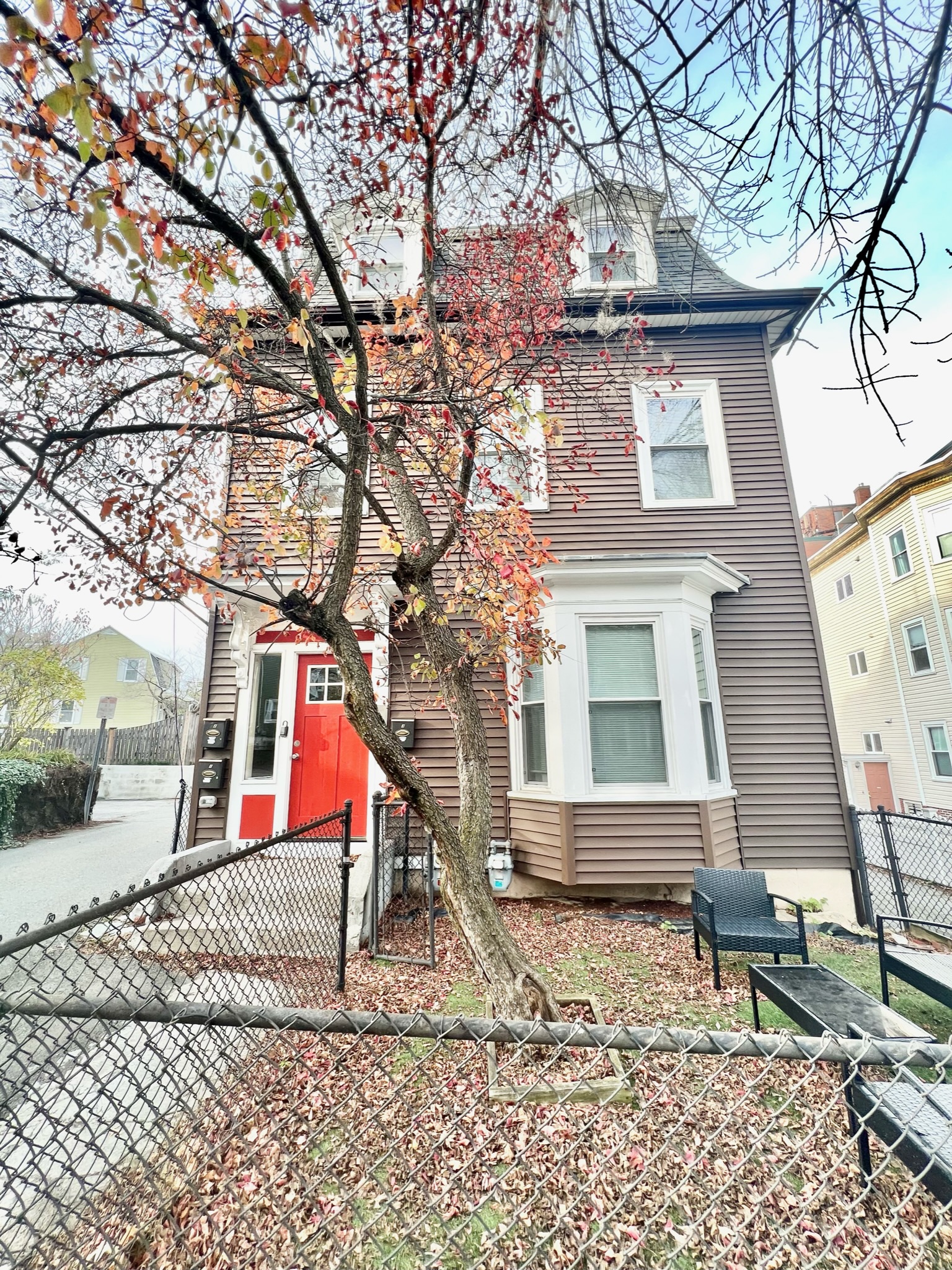 3 bed, 1.5 bath apartment for rent at 9 Greenville St Unit 2, Prospect Hill — photo 27 of 28