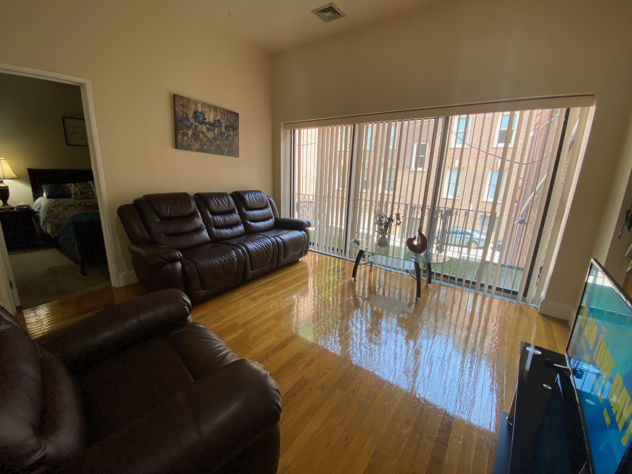 1 bed, 1 bath apartment for rent at 40 Worcester Sq Unit 4, South End — photo 2 of 17