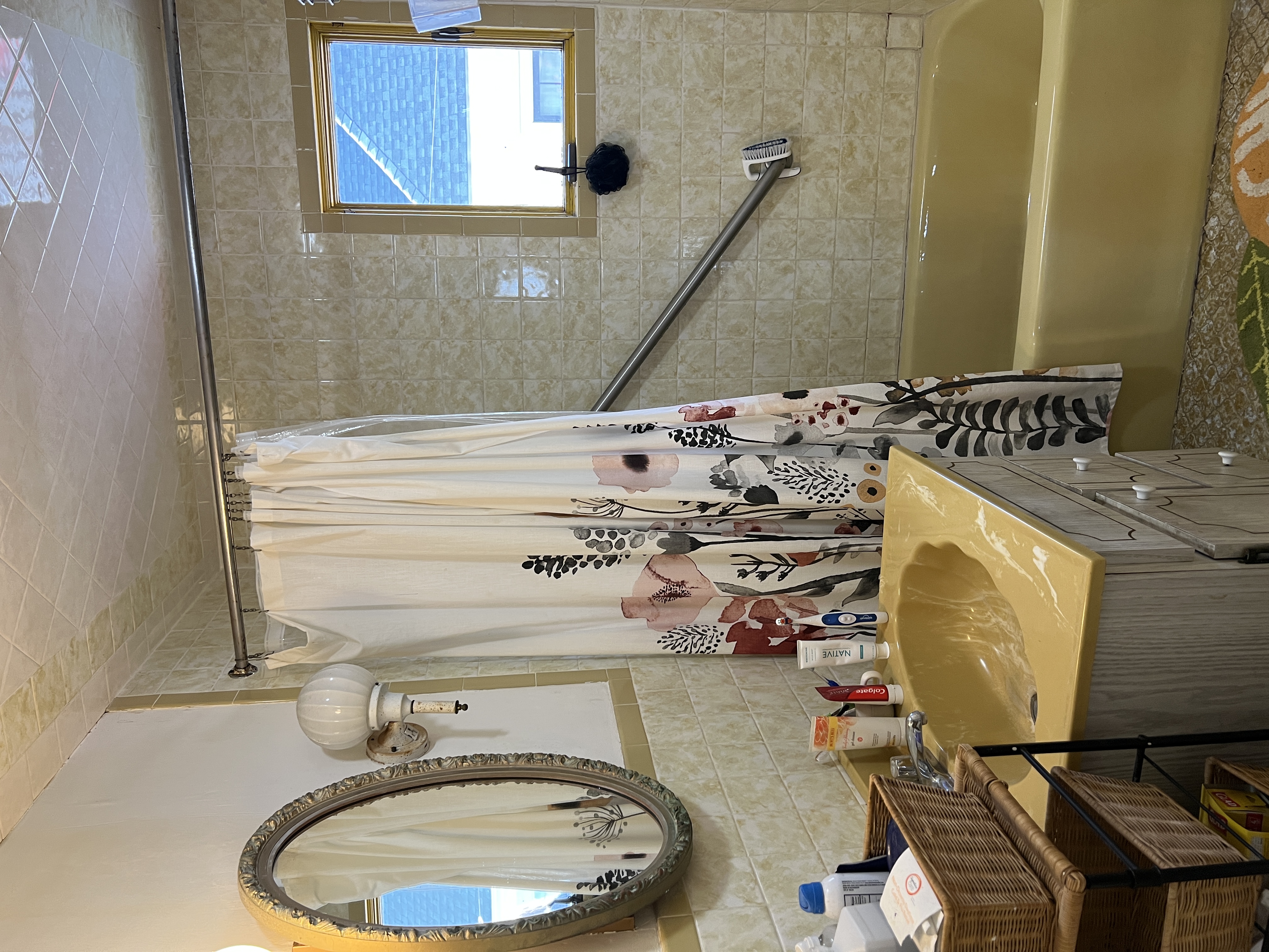 2 Gilson Ter, Spring Hill