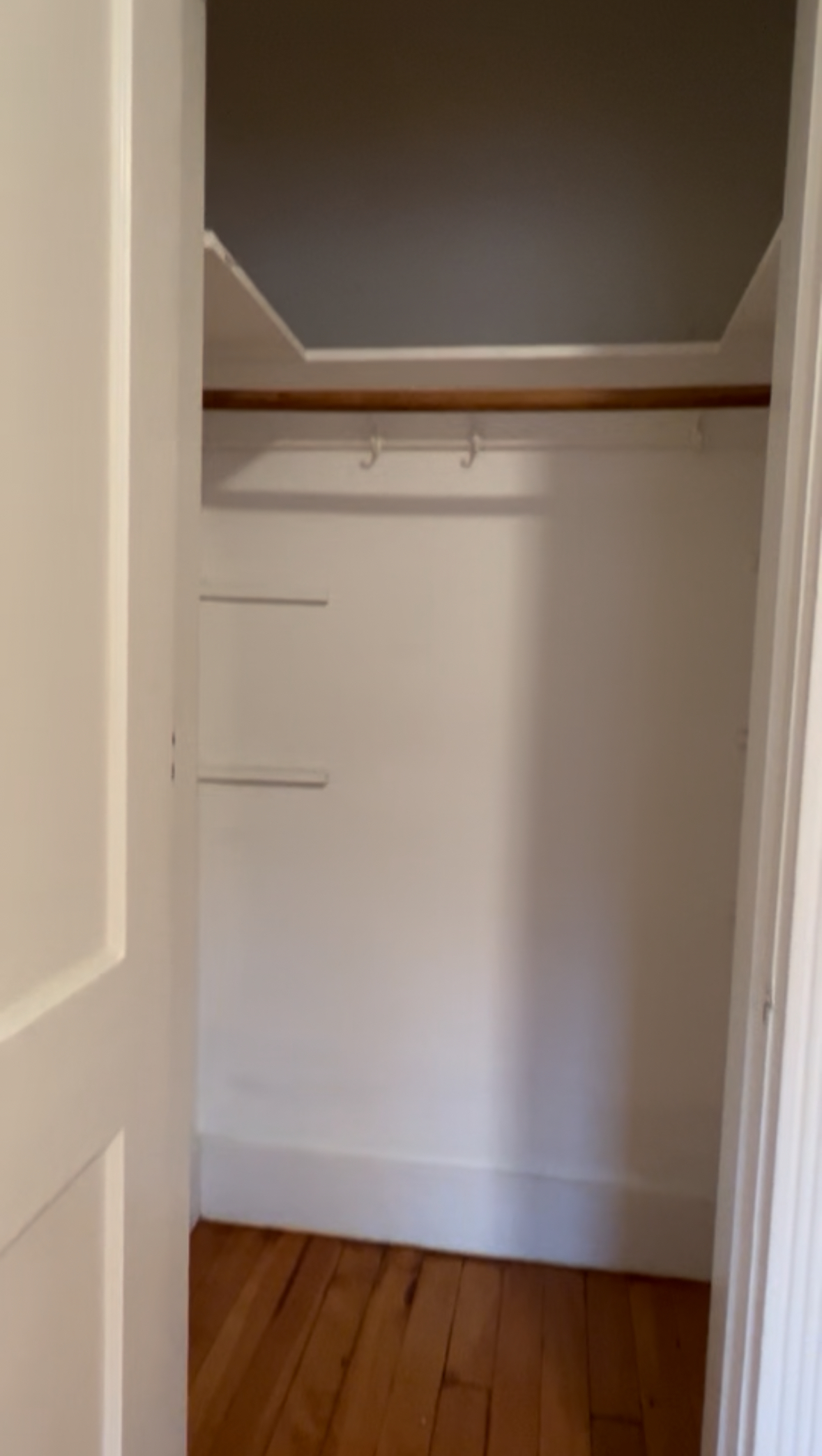 215 Harvard Ave, Brighton