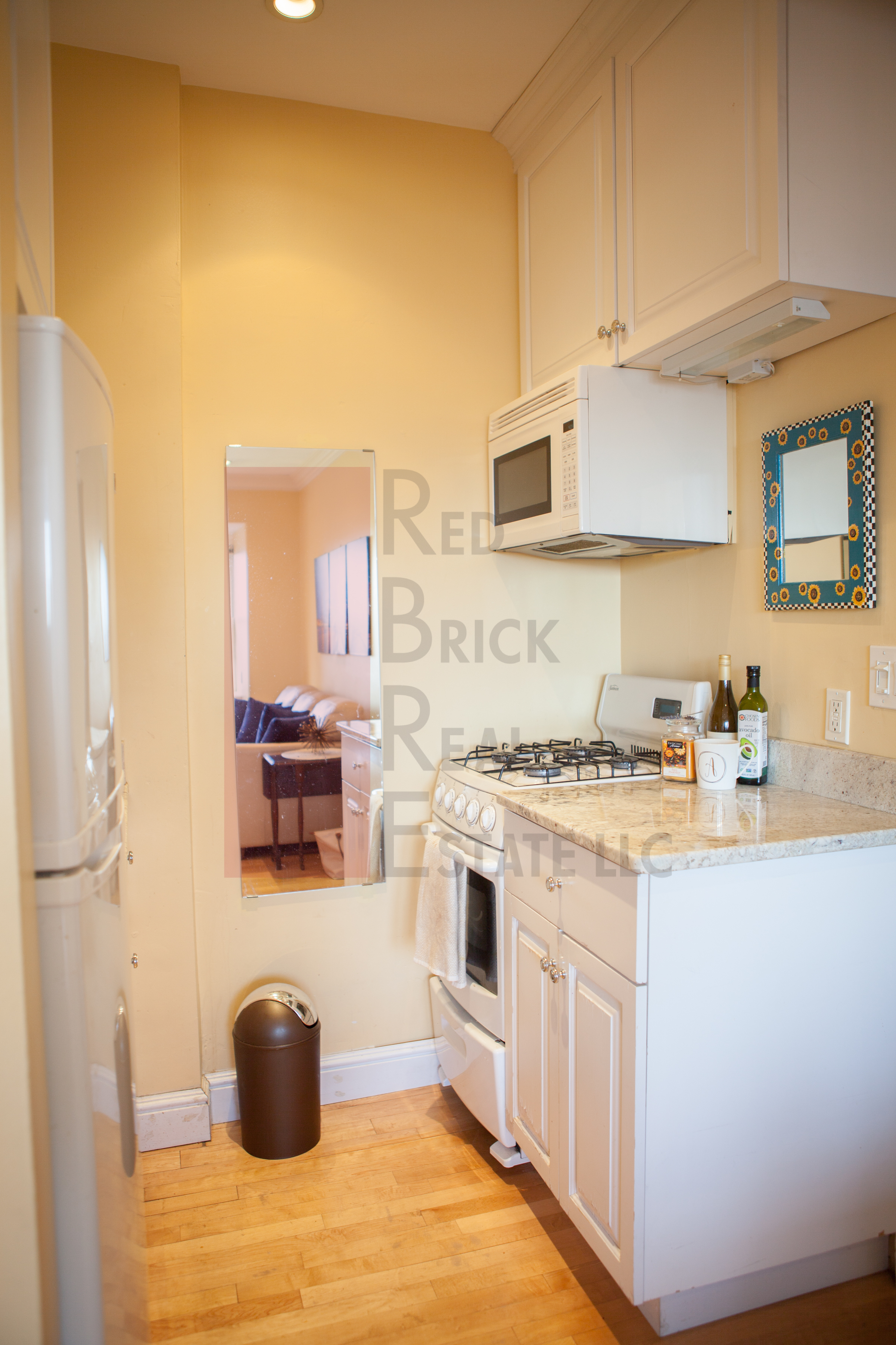 1 bed, 1 bath apartment for rent at 80 Mount Vernon St Unit 12, Beacon Hill — photo 5 of 8