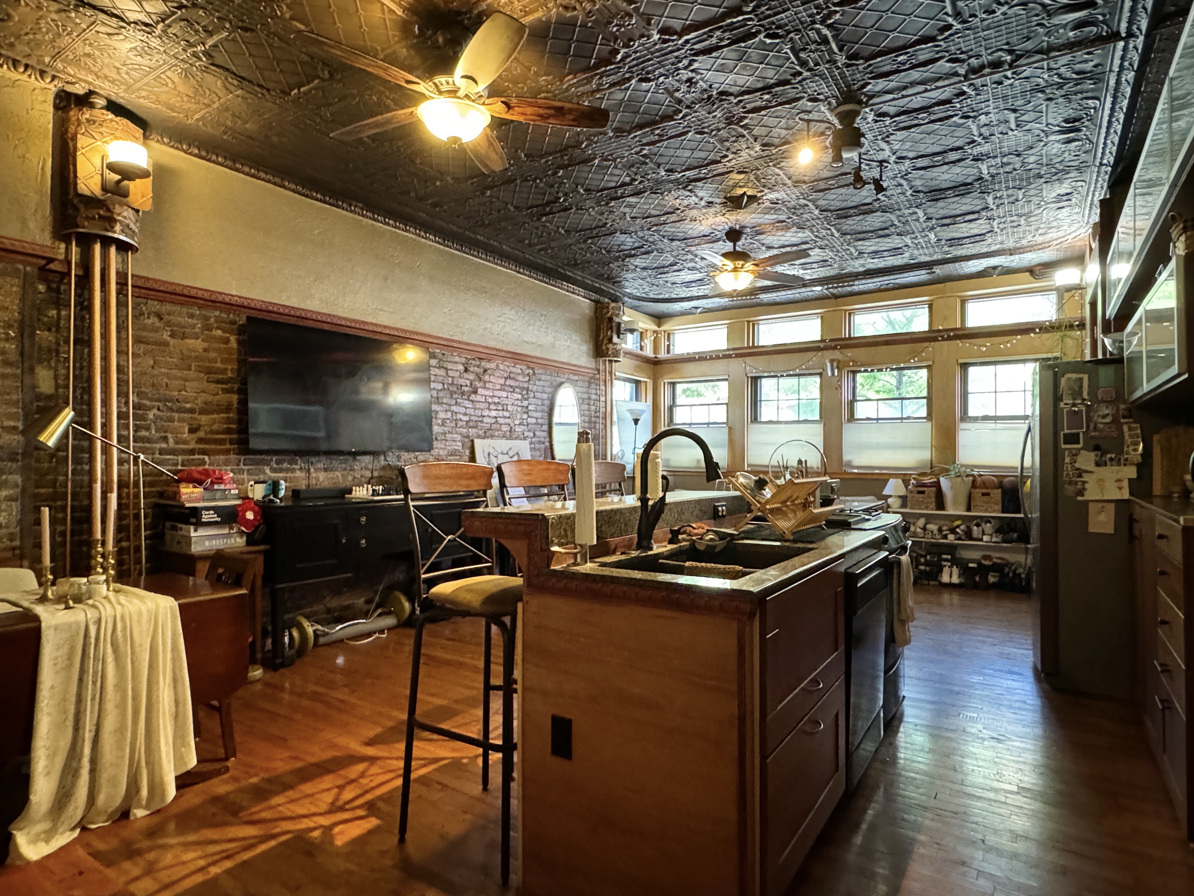 1 bed, 1 bath apartment for rent at 51 Broadway Unit 1, Chelsea