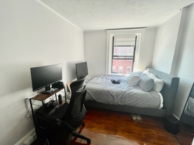 2 bed, 1 bath apartment for rent at 123 Richmond St Unit 3, North End — photo 11 of 14