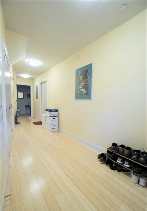 2 bed, 2.5 bath apartment for rent at 2012 Symmes Circle Unit 2012, Arlington — photo 12 of 15