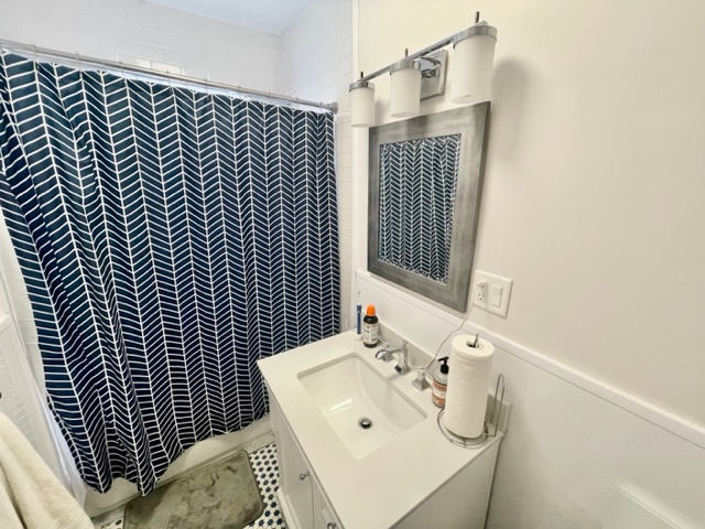 2 bed, 1 bath apartment for rent at 123 Richmond St Unit 3, North End — photo 13 of 14