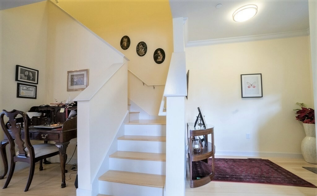 2 bed, 2.5 bath apartment for rent at 2012 Symmes Circle Unit 2012, Arlington — photo 7 of 15