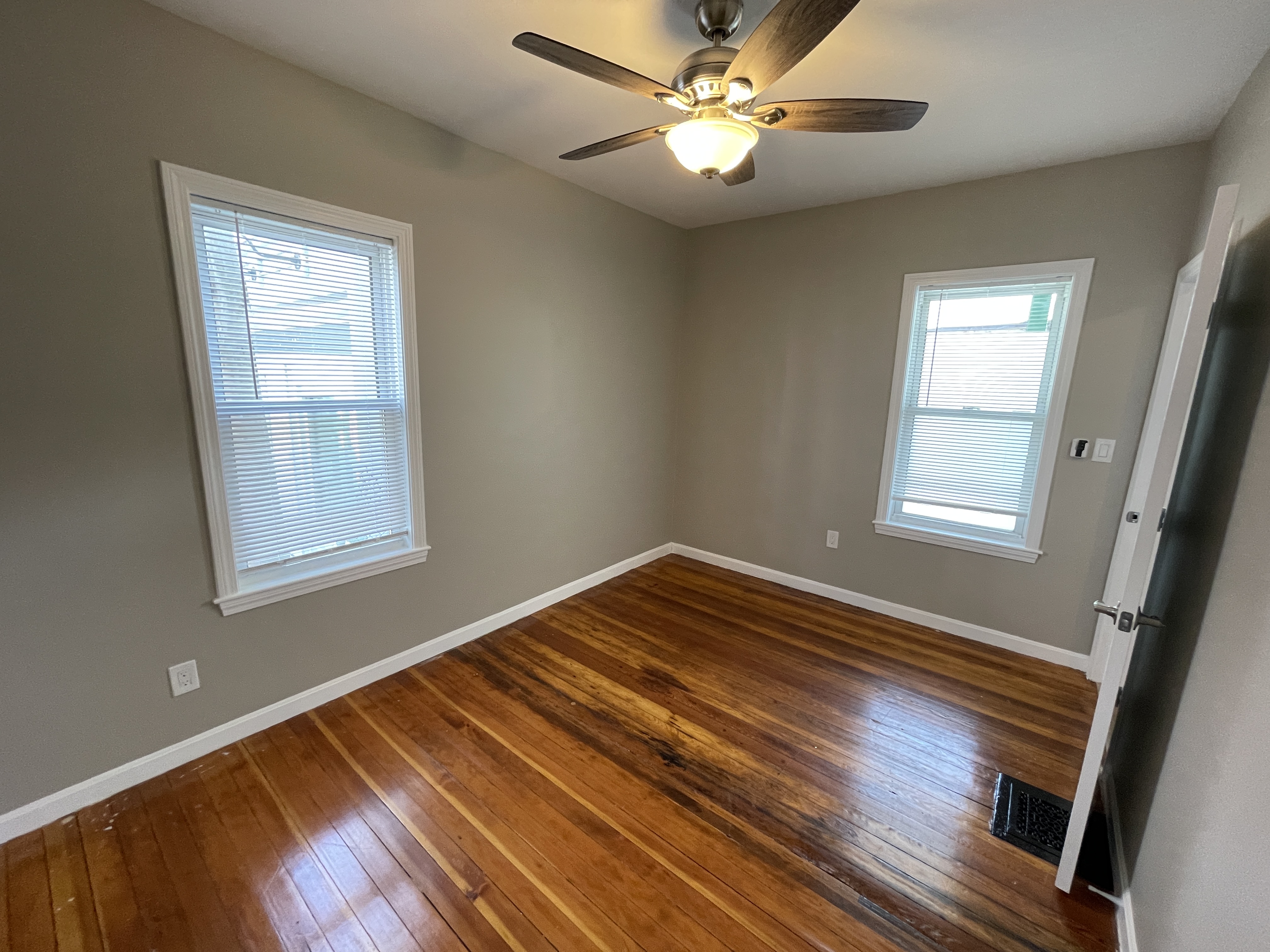 227 Holland St, Teele Square