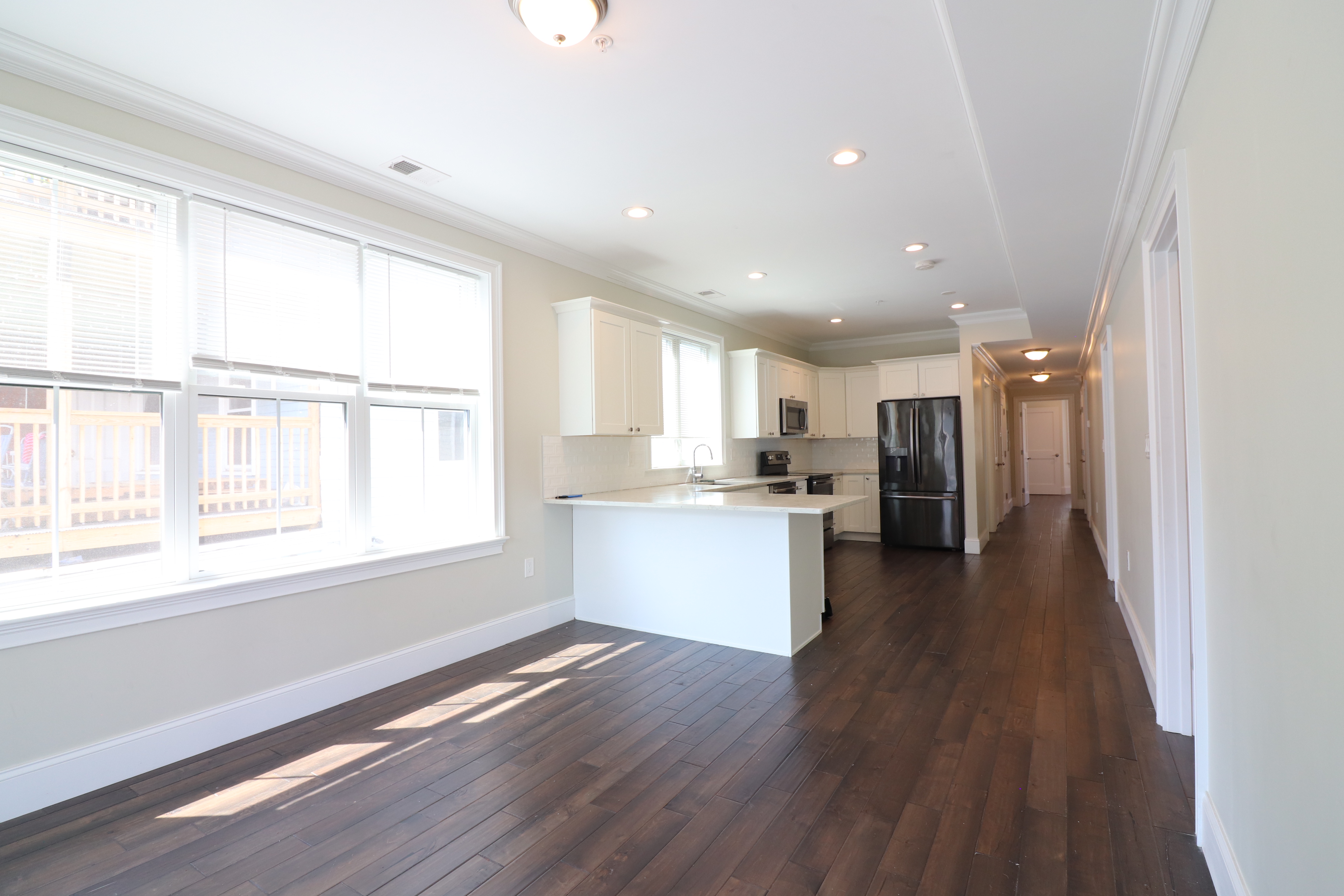4 bed, 2 bath apartment for rent at 140 Minden St Unit 2A, Jamaica Plain — photo 3 of 21